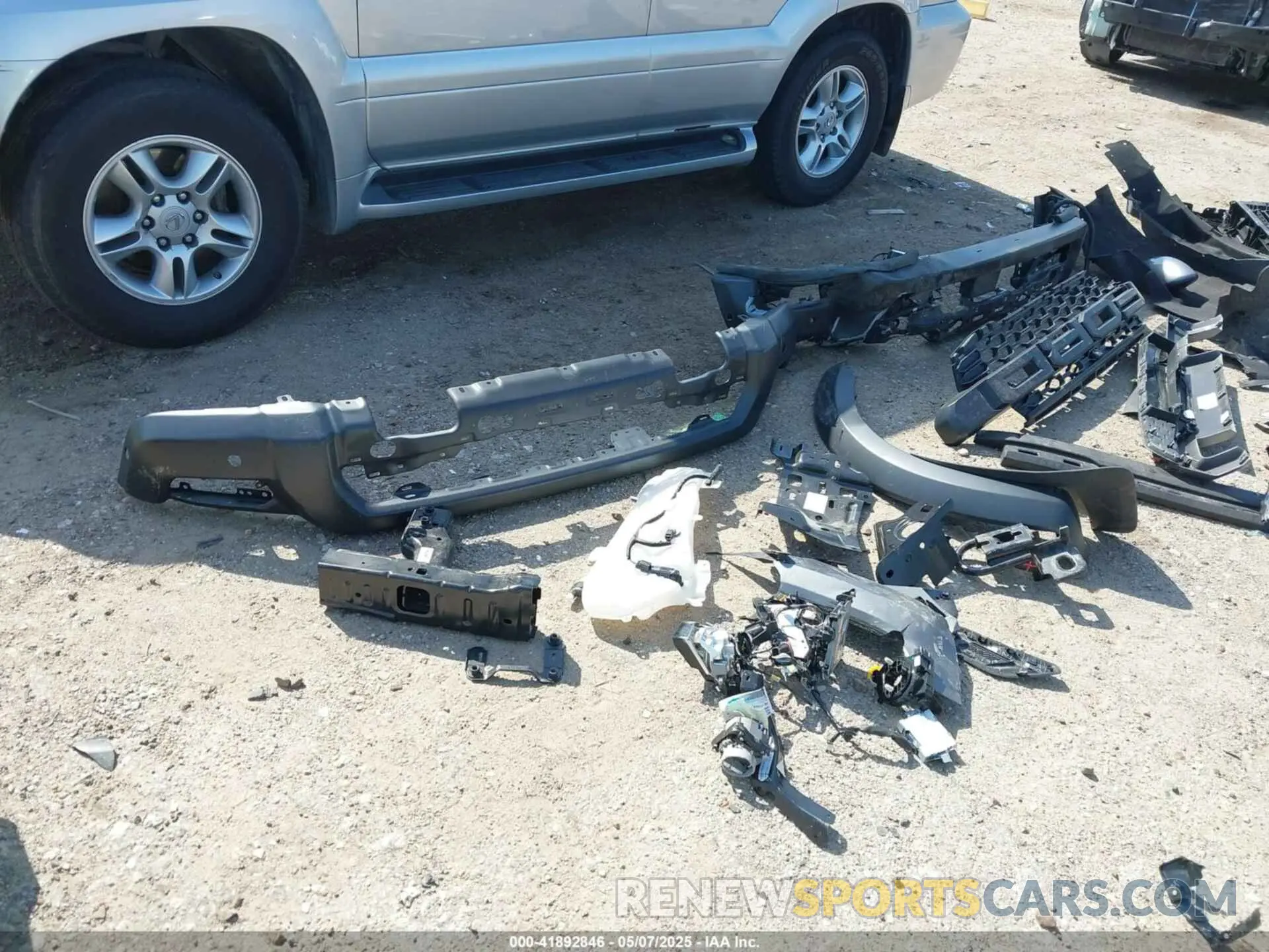 12 Photograph of a damaged car 1FTER4LR3RLE10431 FORD RANGER 2024