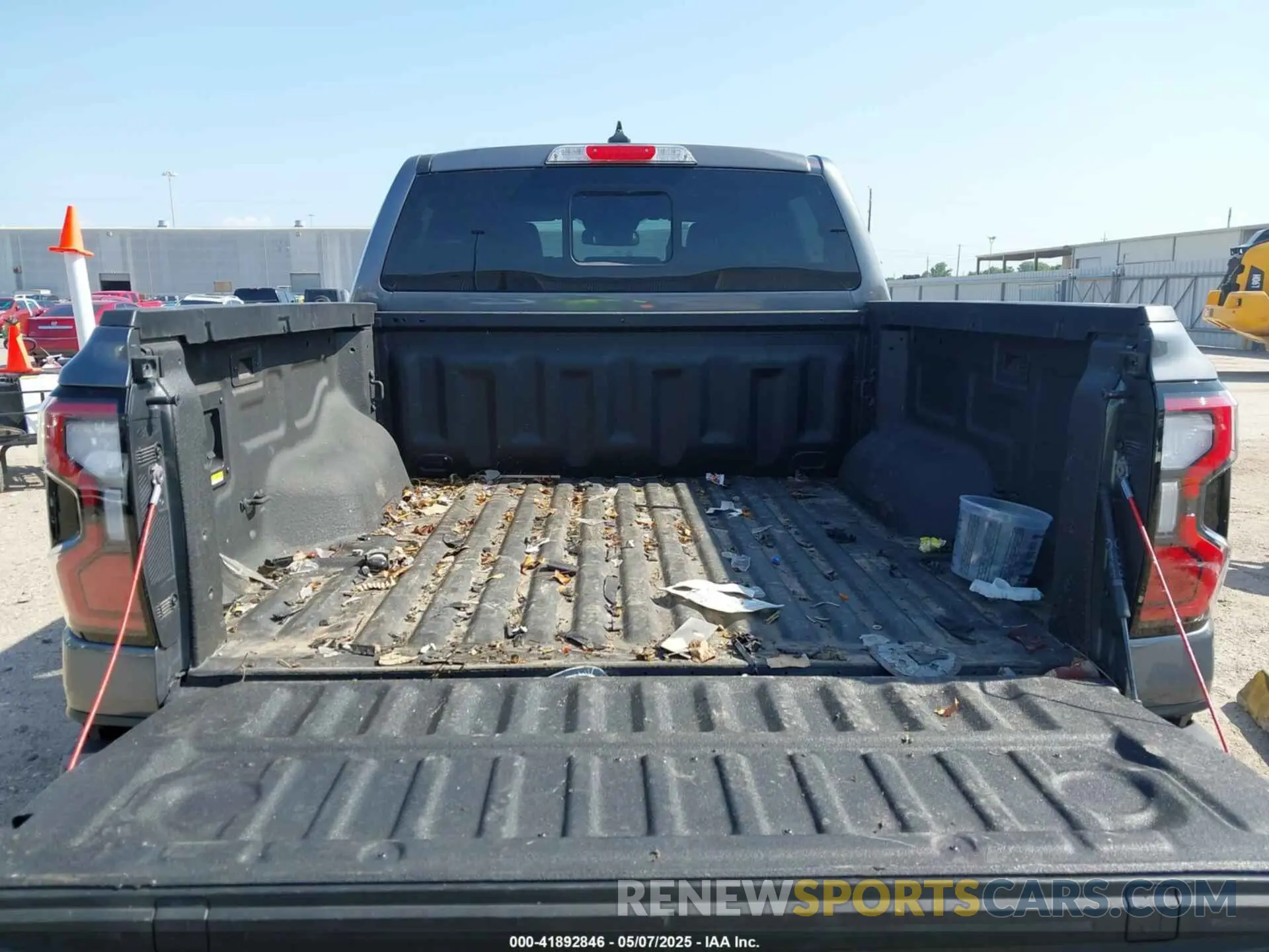 19 Photograph of a damaged car 1FTER4LR3RLE10431 FORD RANGER 2024