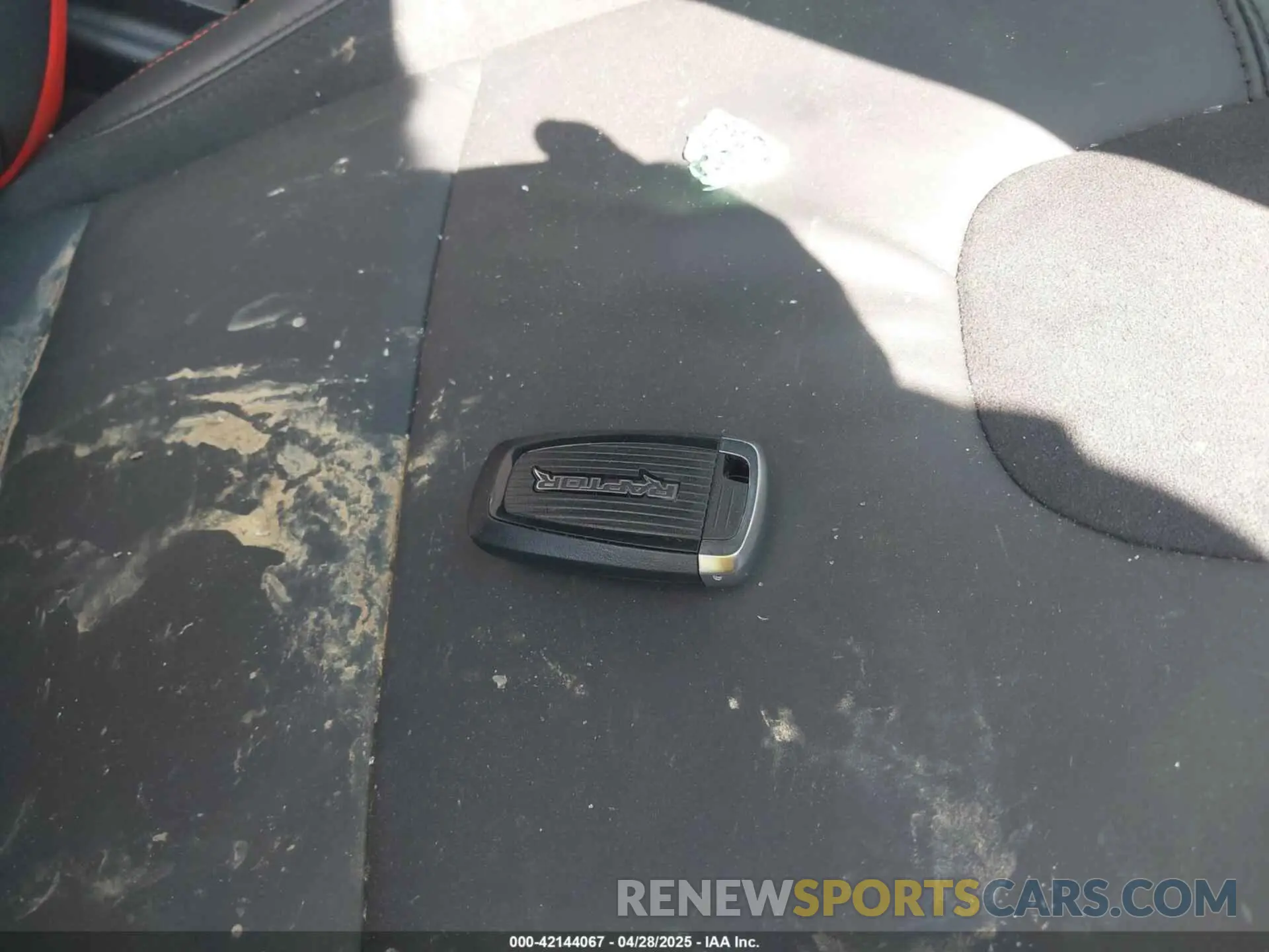 11 Photograph of a damaged car 1FTER4LR8RLE48320 FORD RANGER 2024