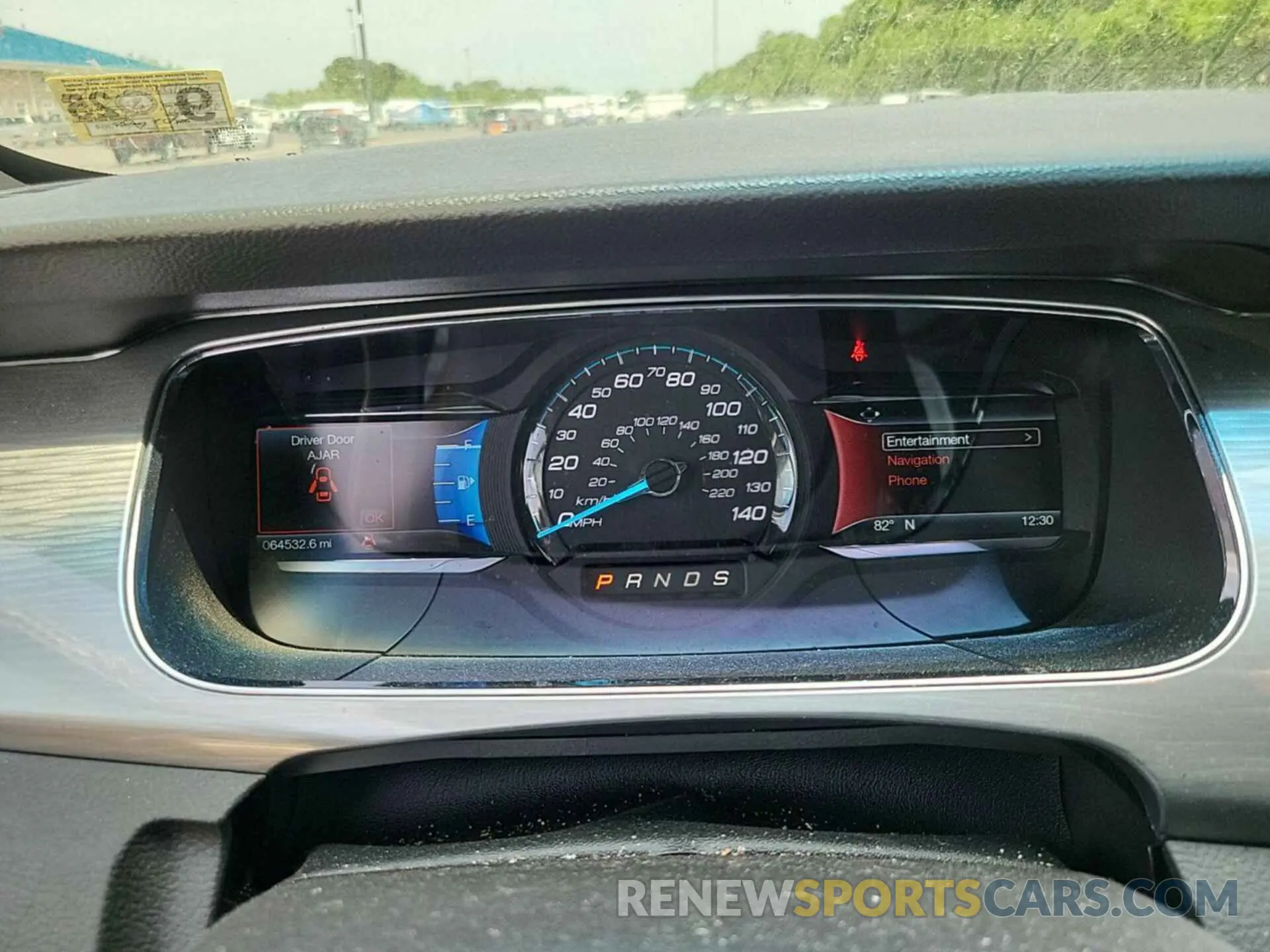 15 Photograph of a damaged car 1FAHP2E82KG100559 FORD TAURUS 2019