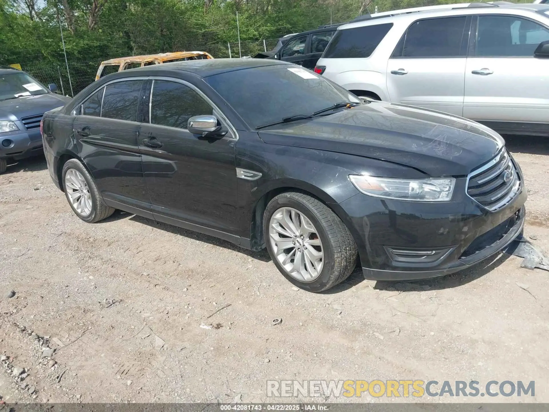1 Photograph of a damaged car 1FAHP2F81KG109414 FORD TAURUS 2019
