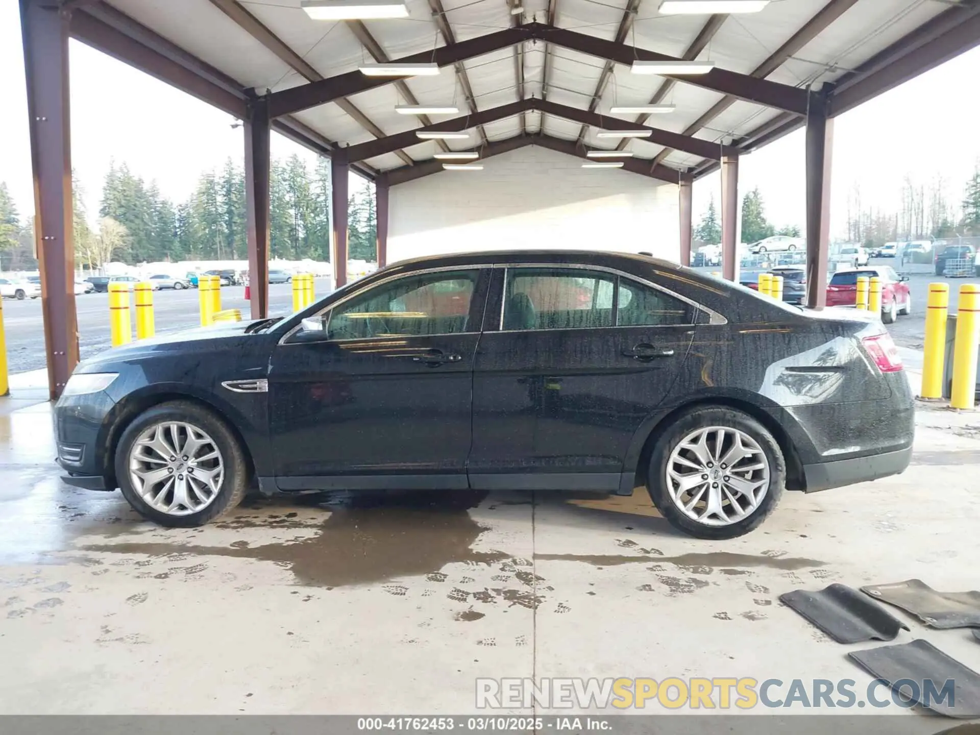 15 Photograph of a damaged car 1FAHP2F81KG110790 FORD TAURUS 2019