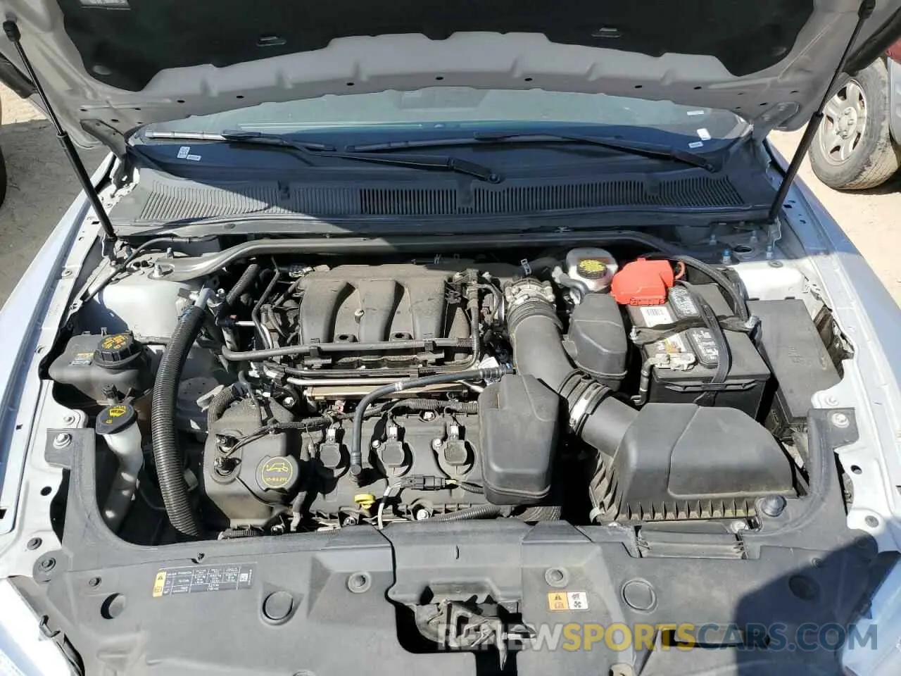 11 Photograph of a damaged car 1FAHP2F86KG107531 FORD TAURUS 2019