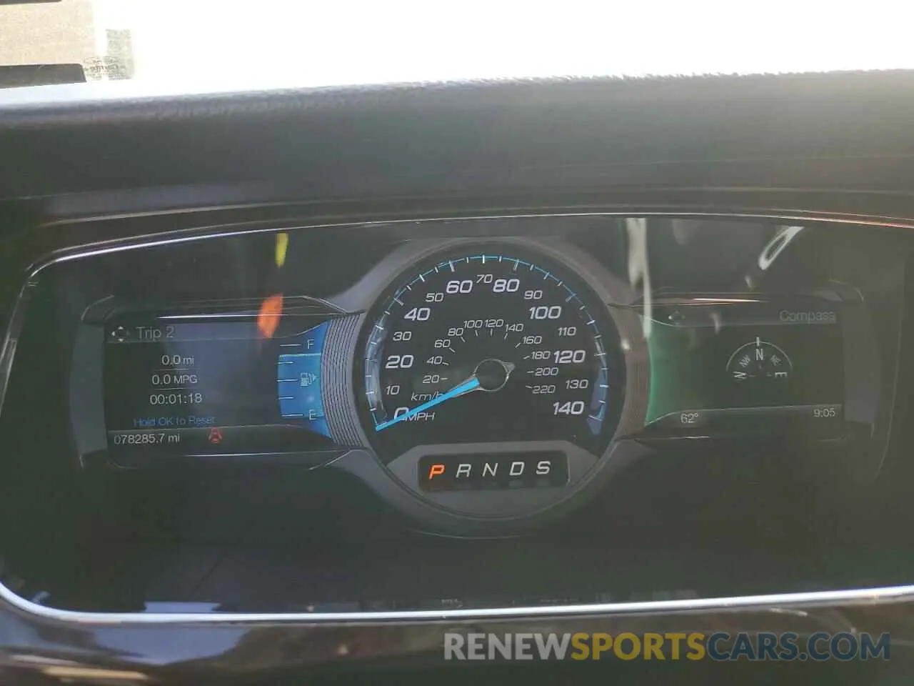 9 Photograph of a damaged car 1FAHP2F86KG107531 FORD TAURUS 2019