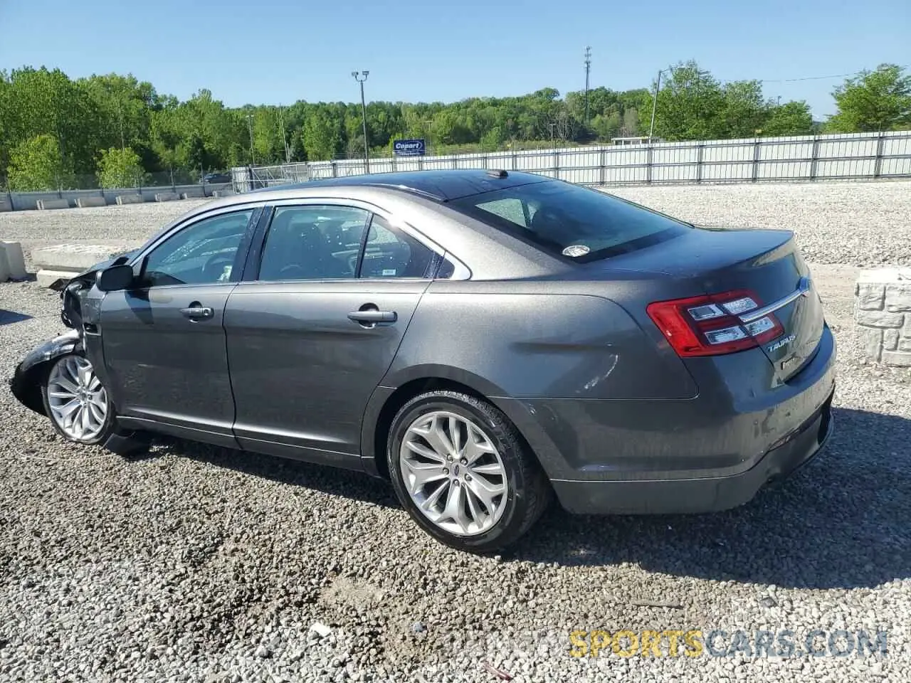 2 Photograph of a damaged car 1FAHP2F8XKG109556 FORD TAURUS 2019