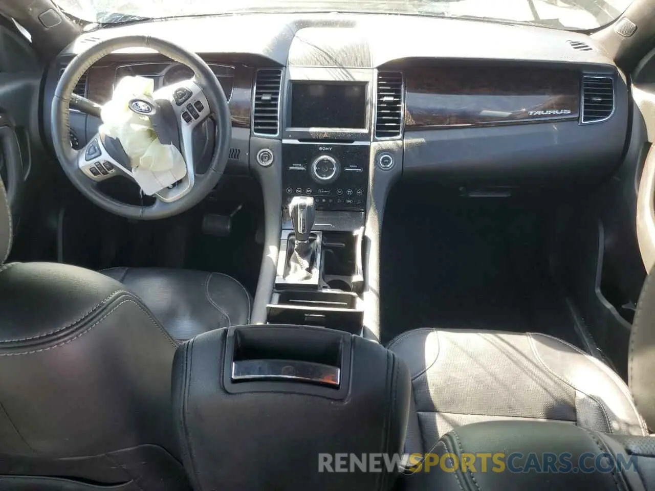 8 Photograph of a damaged car 1FAHP2F8XKG109556 FORD TAURUS 2019