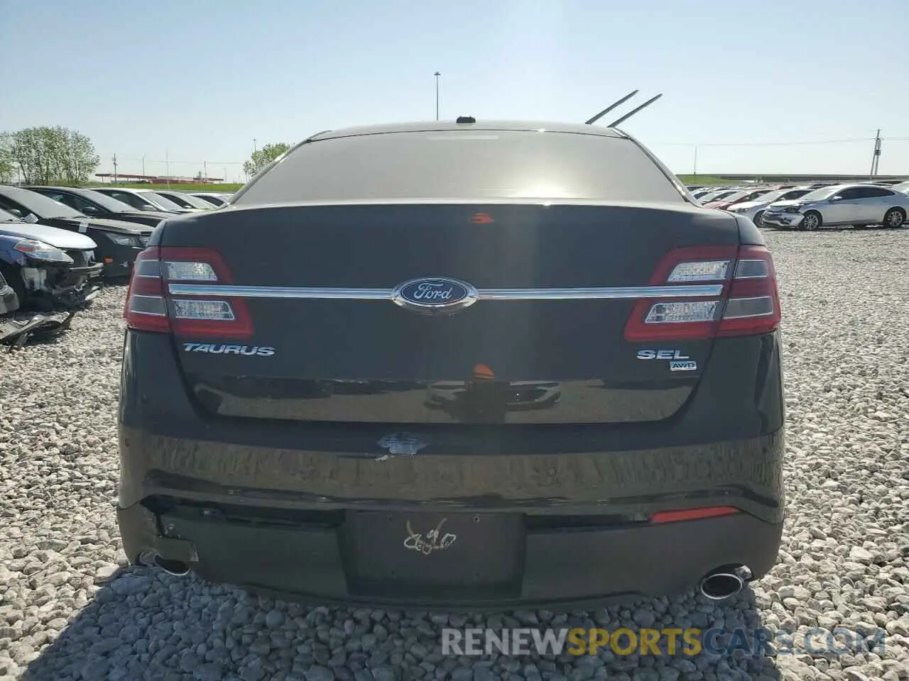6 Photograph of a damaged car 1FAHP2H87KG114890 FORD TAURUS 2019