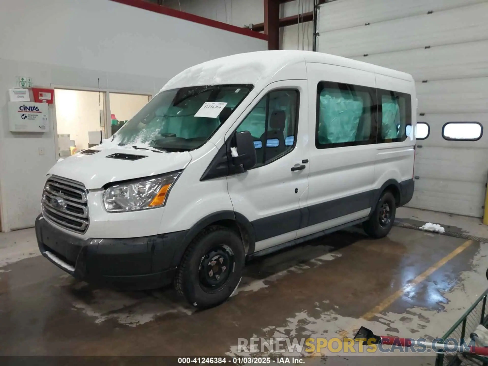 2 Фотография поврежденного автомобиля 1FMZK1CG0KKB58602 FORD TRANSIT-150 2019