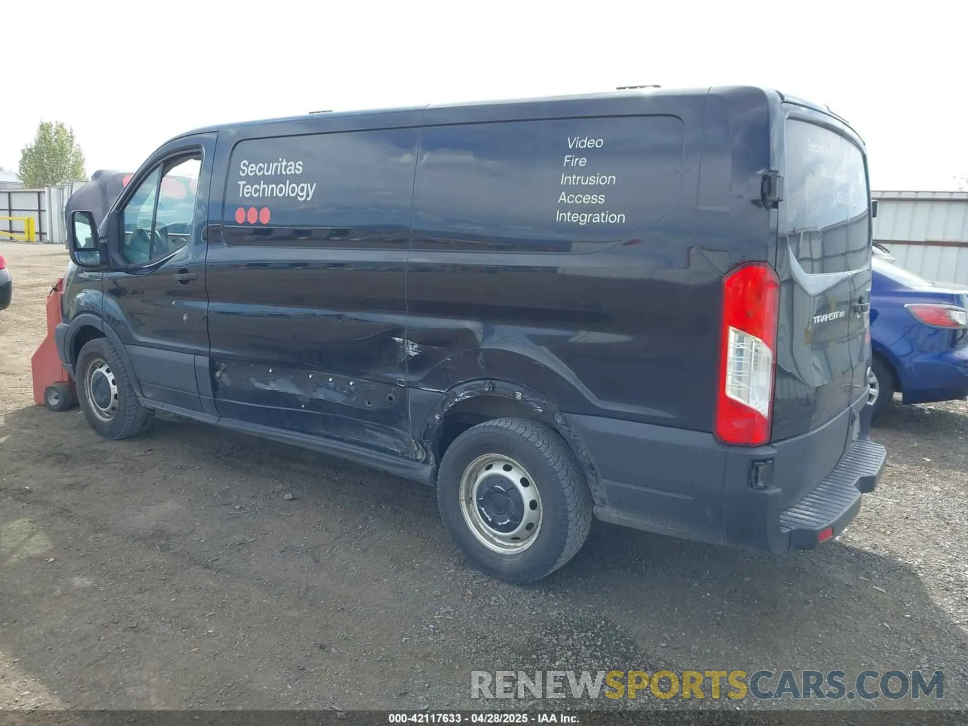 3 Photograph of a damaged car 1FTYE1YM0KKA41527 FORD TRANSIT-150 2019