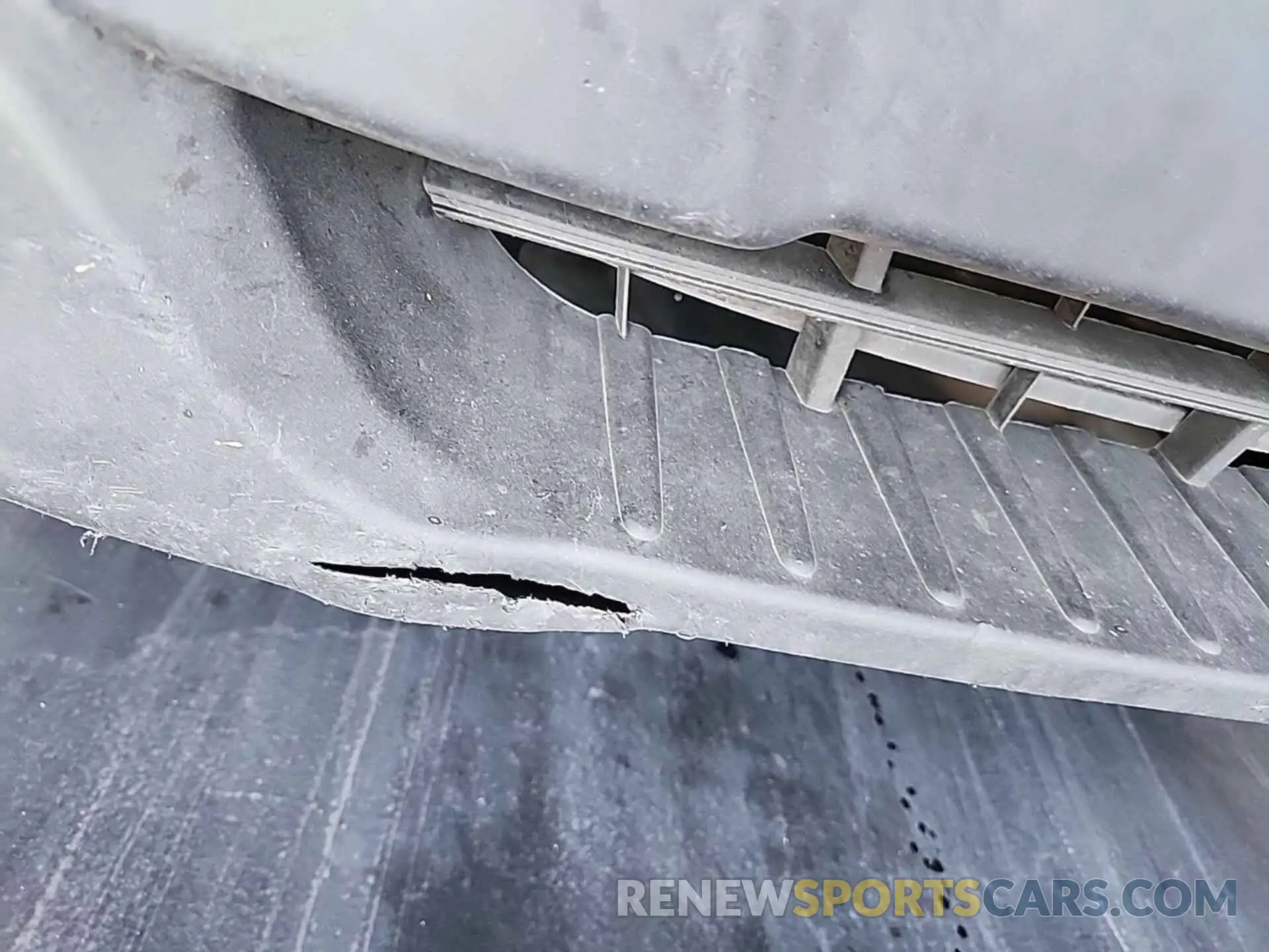 2 Photograph of a damaged car 1FTYE1YM0KKB28327 FORD TRANSIT-150 2019