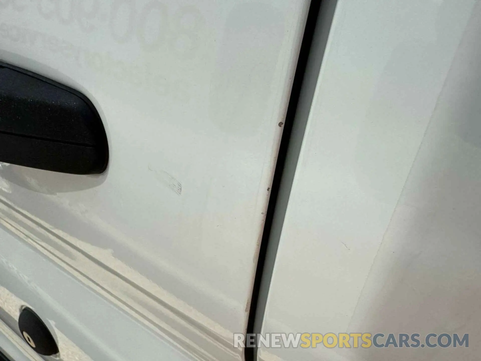 19 Photograph of a damaged car 1FTYE1YM0KKB31924 FORD TRANSIT-150 2019