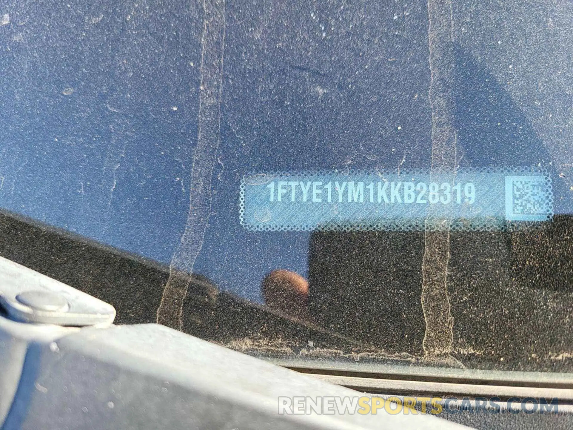 3 Фотография поврежденного автомобиля 1FTYE1YM1KKB28319 FORD TRANSIT-150 2019