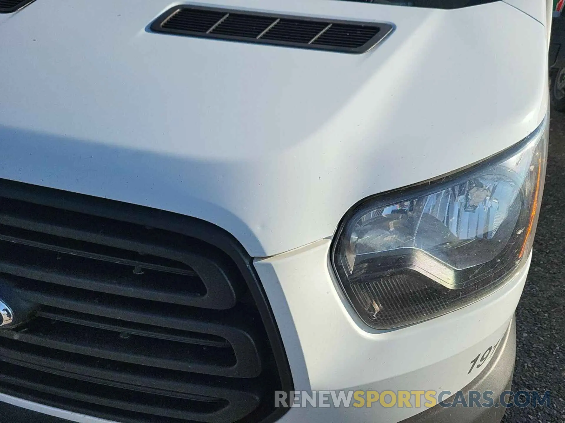 8 Фотография поврежденного автомобиля 1FTYE1YM1KKB28319 FORD TRANSIT-150 2019