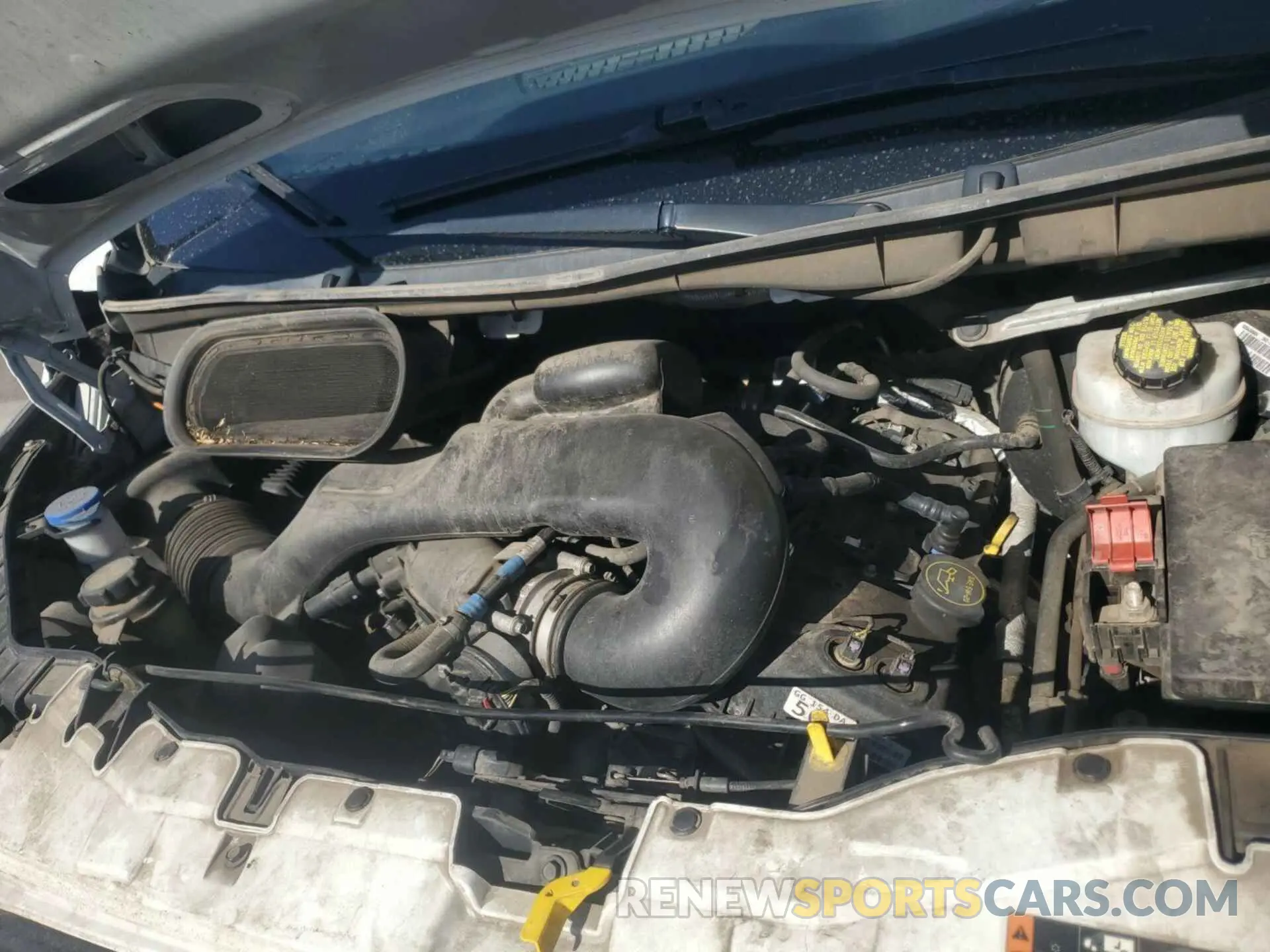 15 Photograph of a damaged car 1FTYE1YM2KKB40186 FORD TRANSIT-150 2019