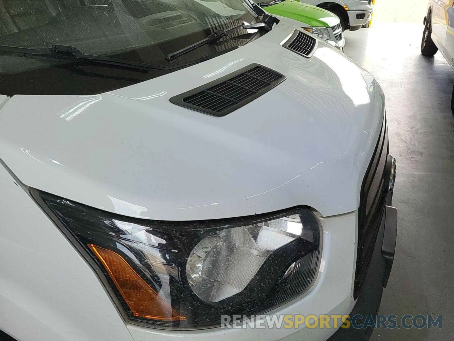 34 Photograph of a damaged car 1FTYE1YM6KKB28316 FORD TRANSIT-150 2019
