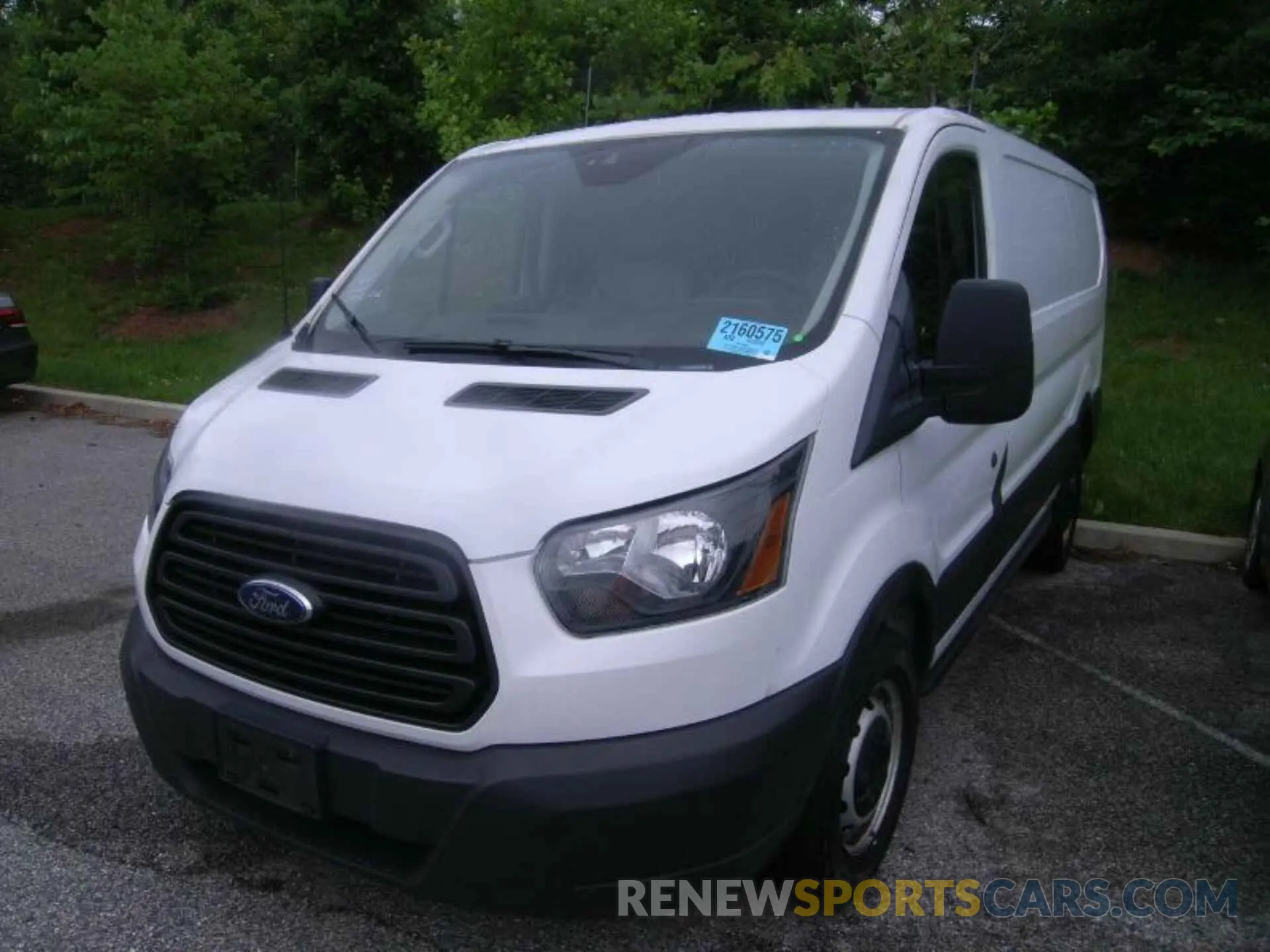 8 Photograph of a damaged car 1FTYE1YM7KKB28308 FORD TRANSIT-150 2019