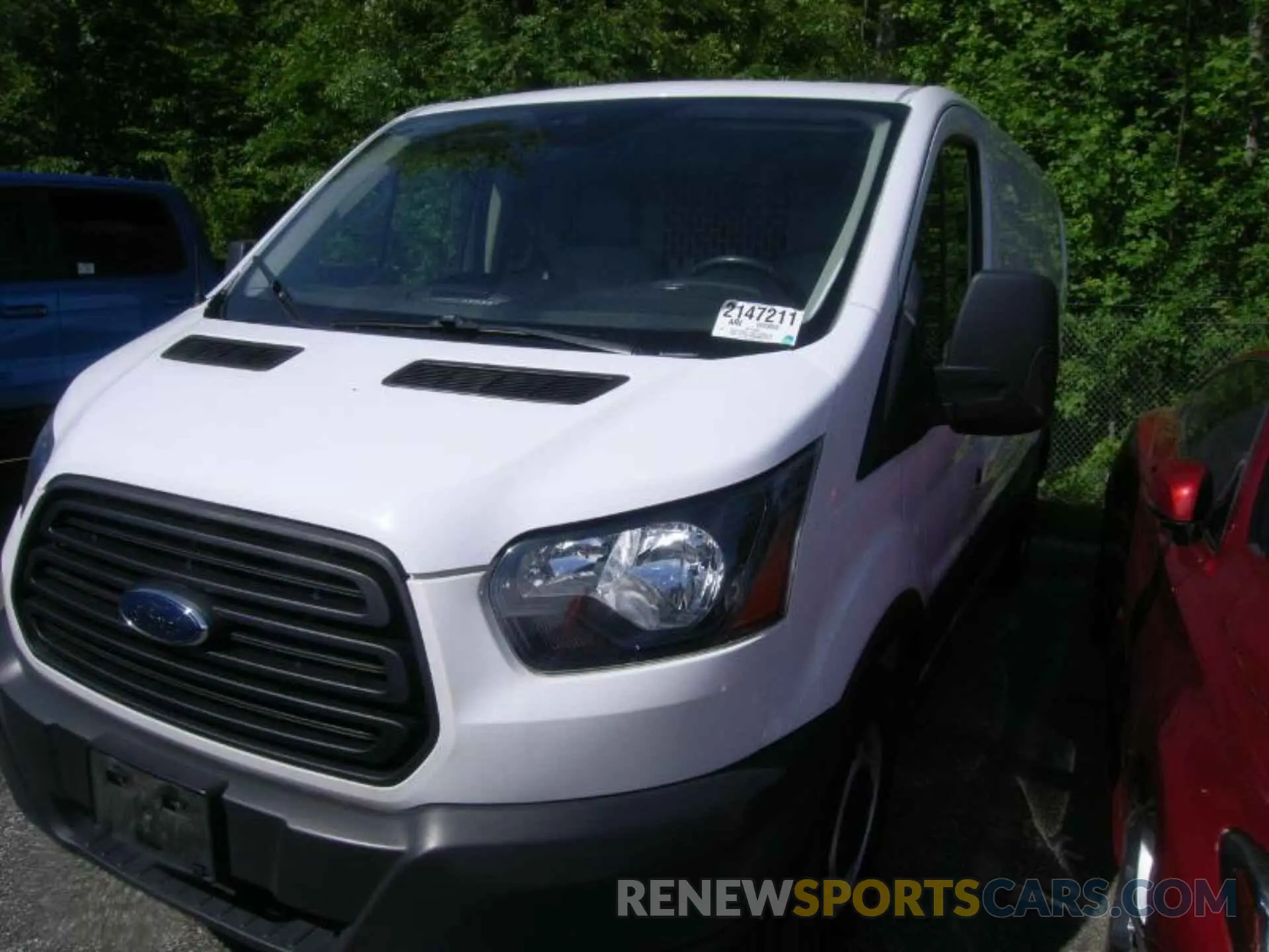11 Фотография поврежденного автомобиля 1FTYE1YM8KKB31914 FORD TRANSIT-150 2019
