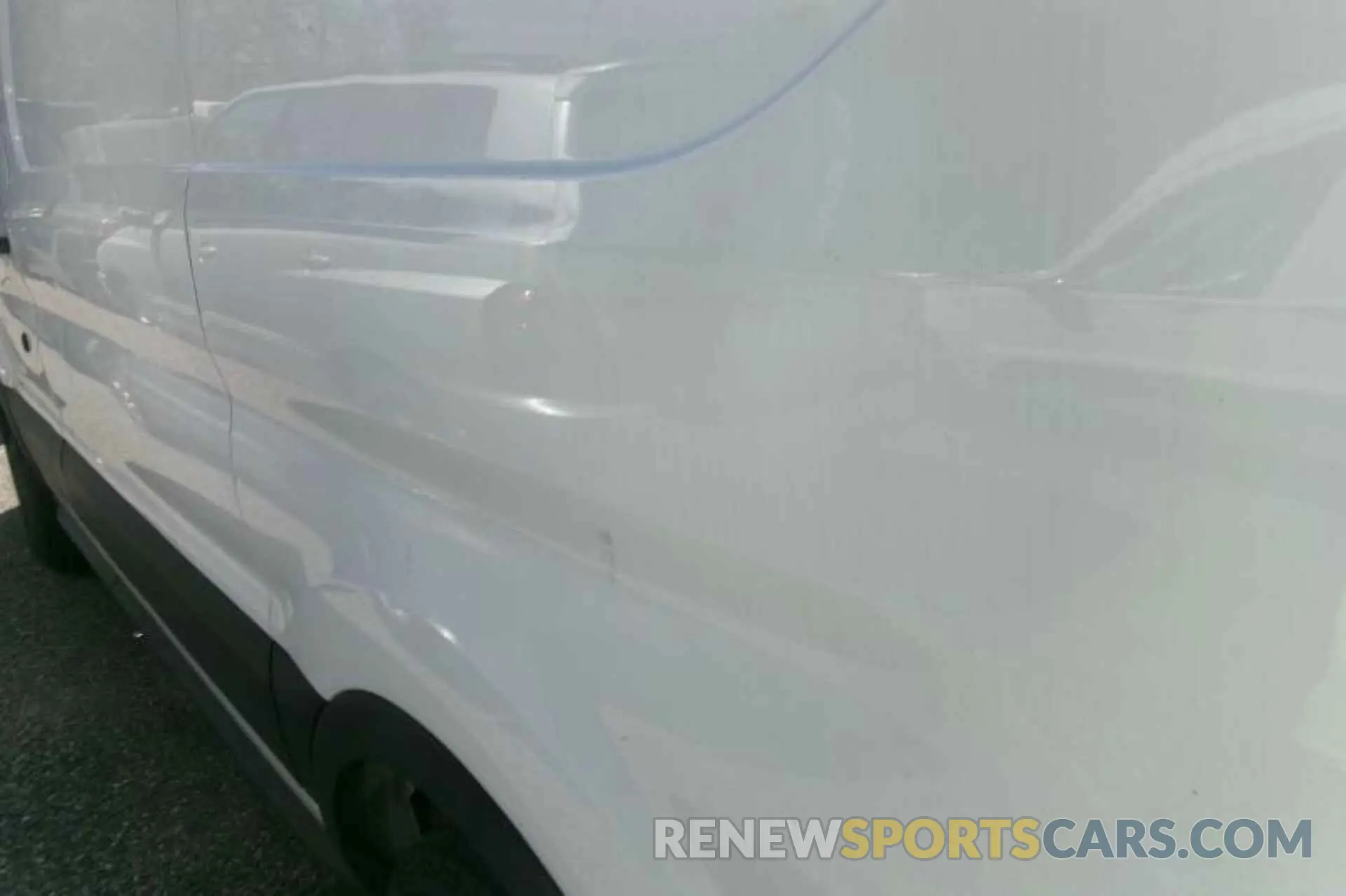 15 Фотография поврежденного автомобиля 1FTYE1YM8KKB31914 FORD TRANSIT-150 2019