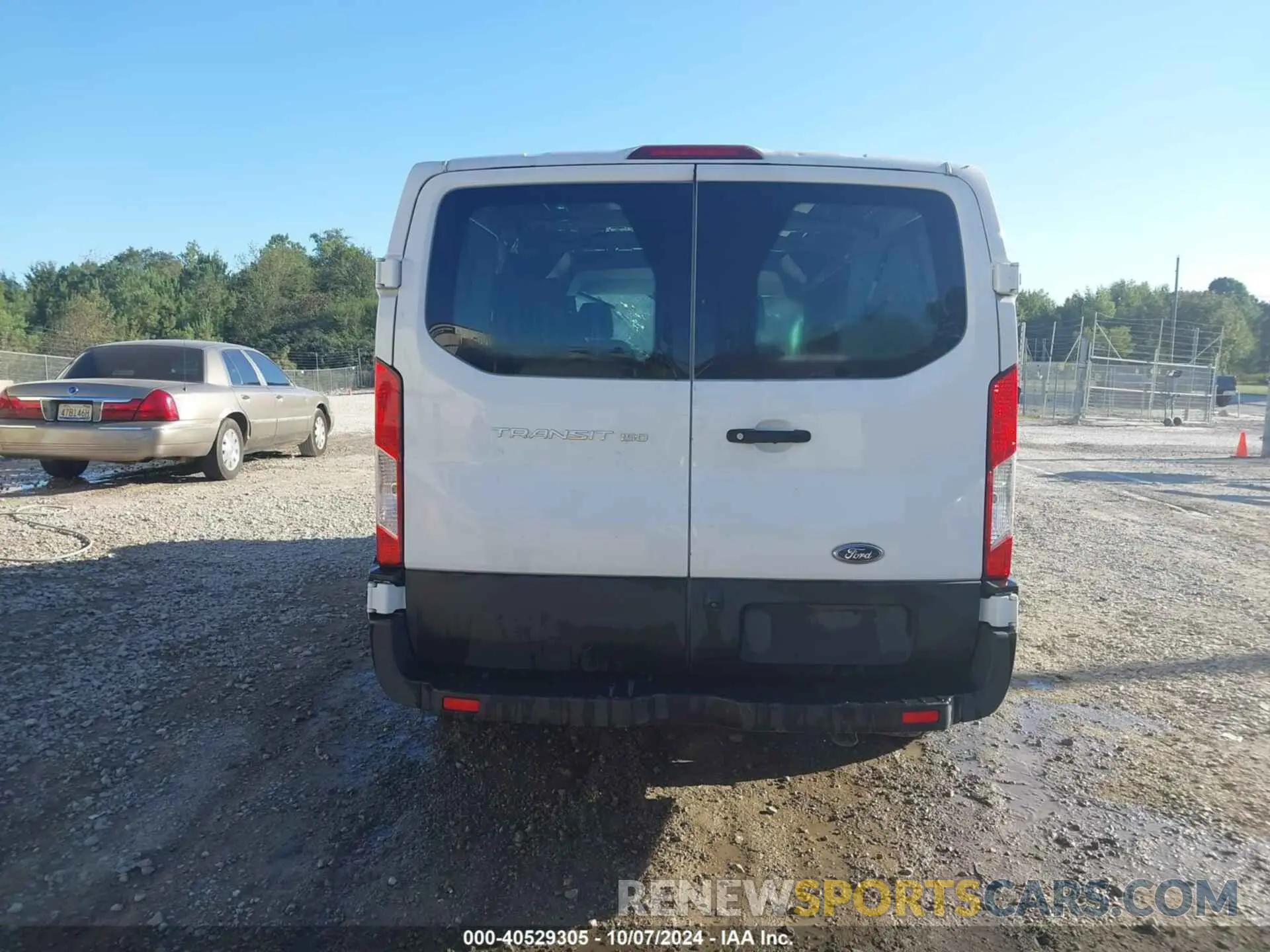 16 Фотография поврежденного автомобиля 1FTYE1YM8KKB45313 FORD TRANSIT-150 2019