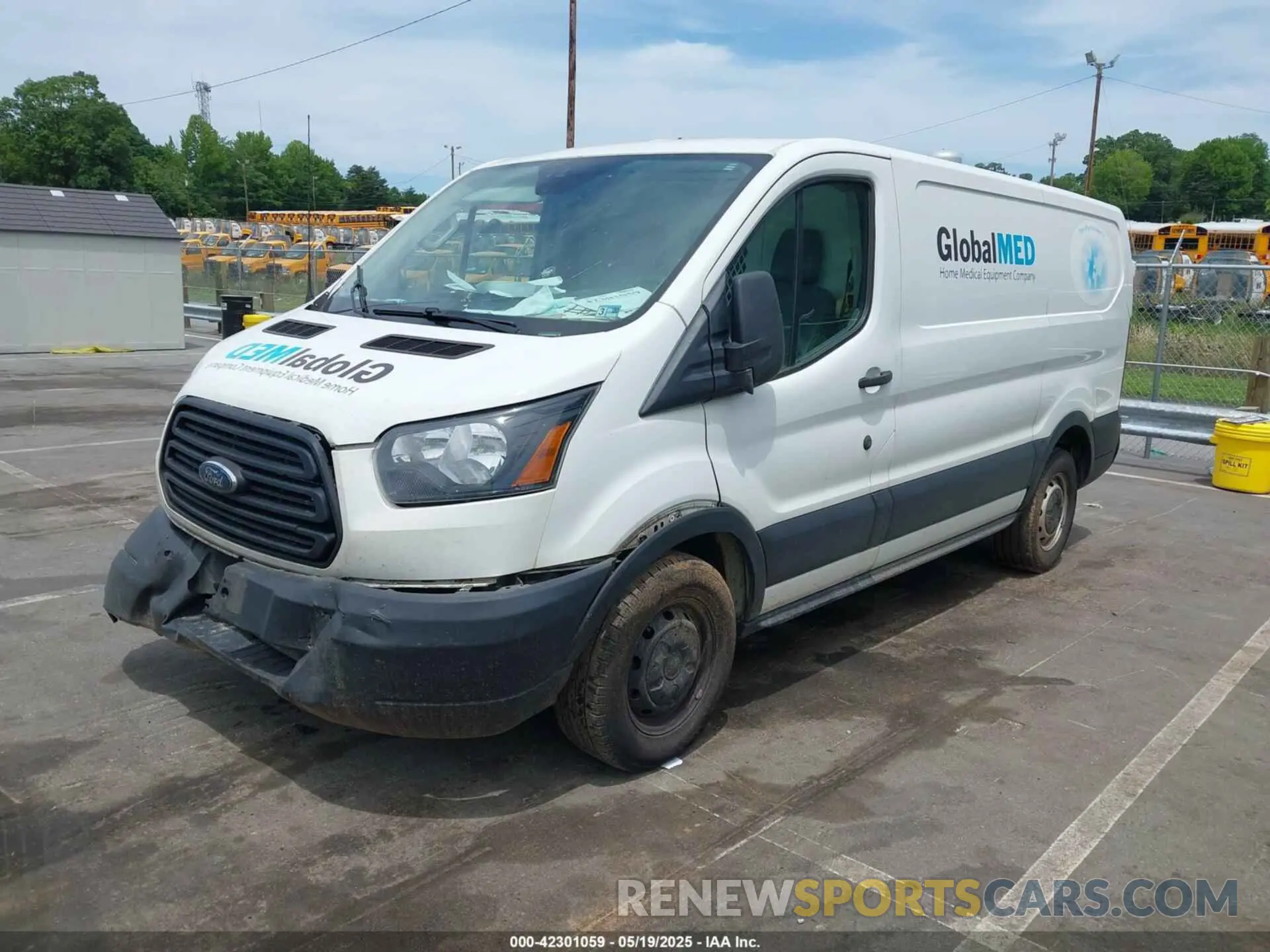 2 Photograph of a damaged car 1FTYE1YMXKKA58898 FORD TRANSIT-150 2019