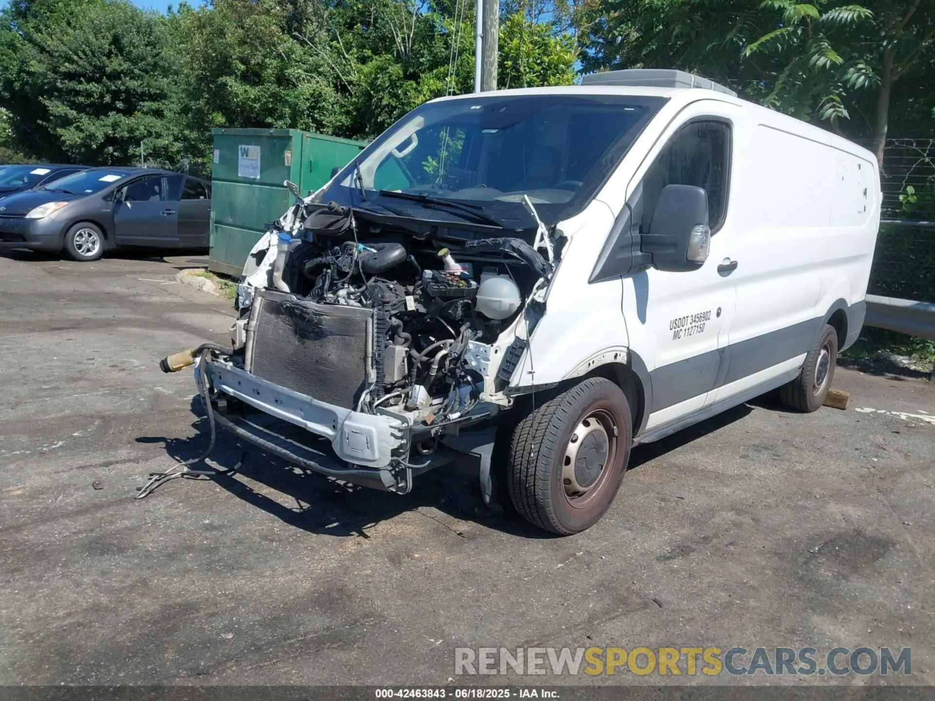 2 Photograph of a damaged car 1FTYE1ZM7KKB75305 FORD TRANSIT-150 2019