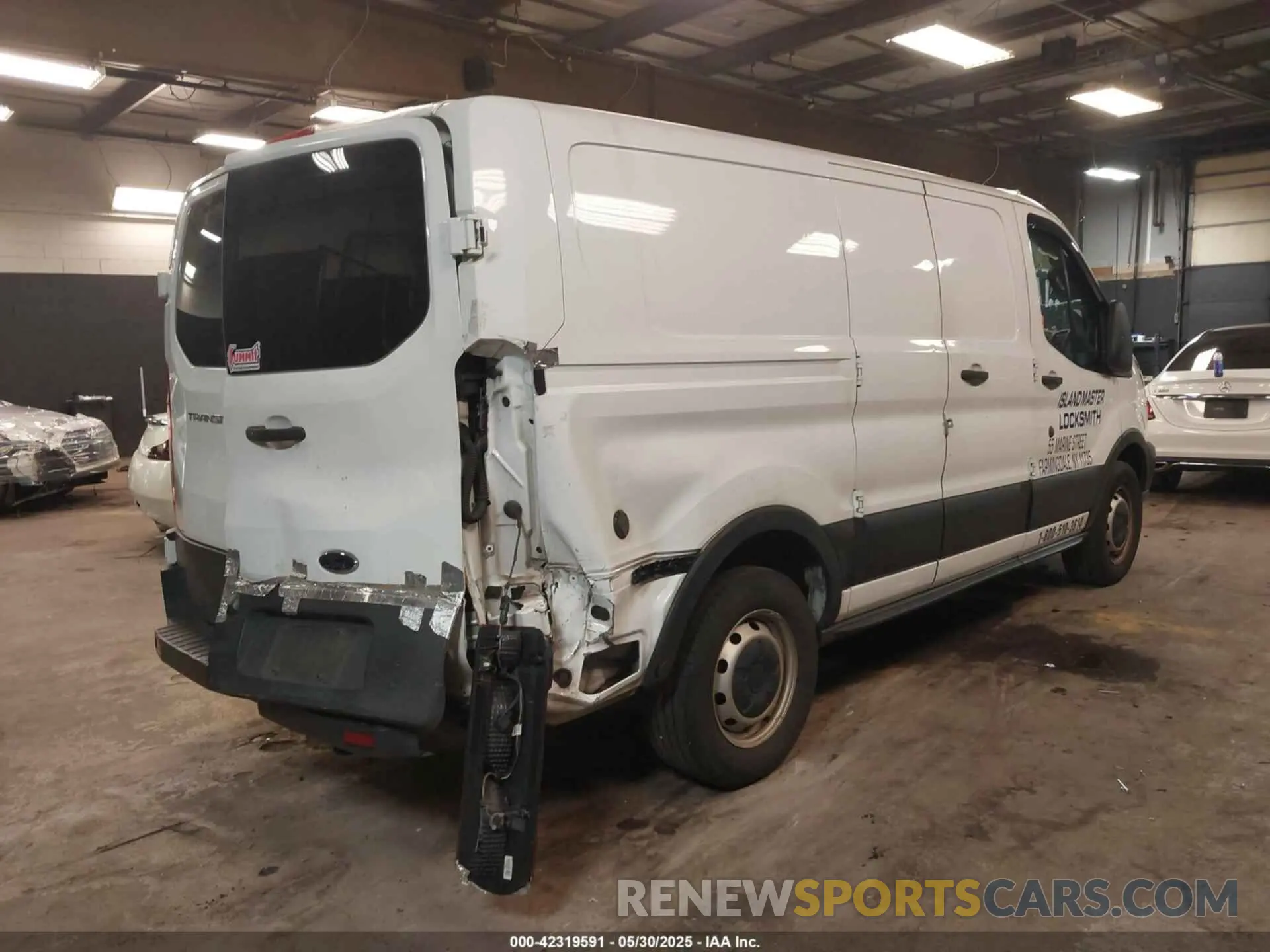 4 Фотография поврежденного автомобиля 1FTYE1ZM8KKA47462 FORD TRANSIT-150 2019