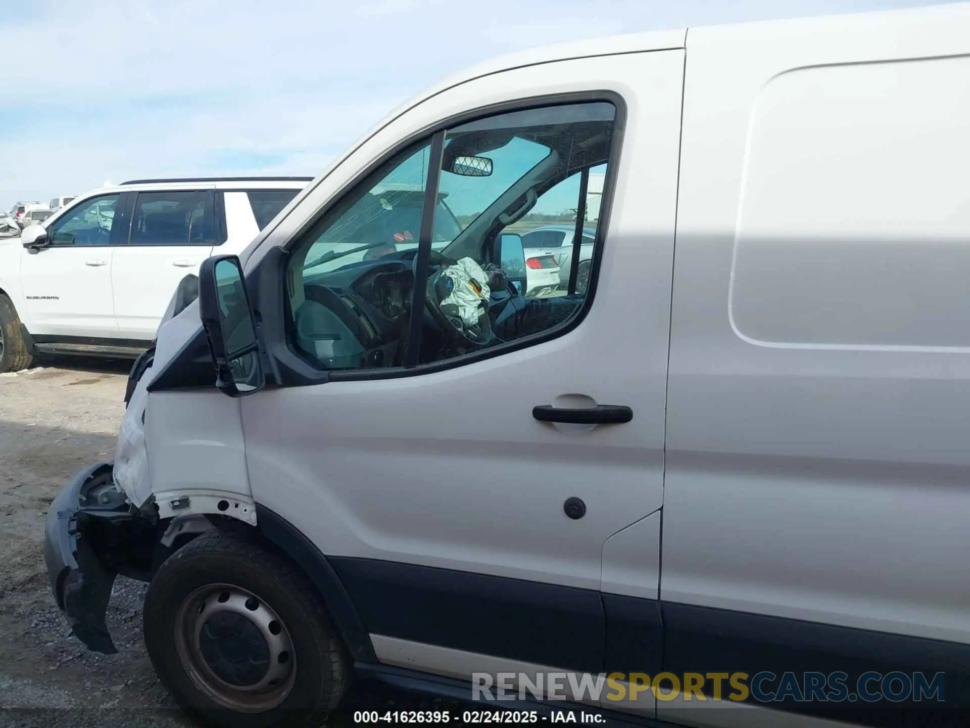 14 Фотография поврежденного автомобиля 1FTYE1ZM9KKB37770 FORD TRANSIT-150 2019