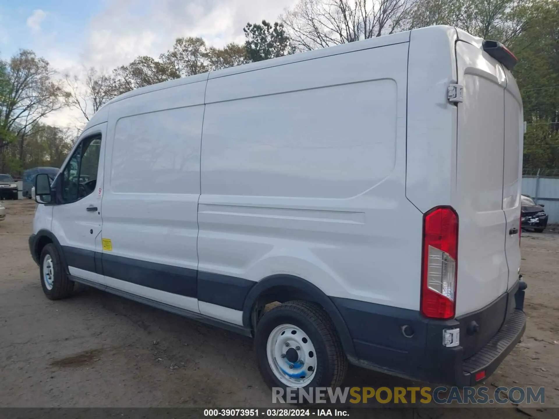 14 Фотография поврежденного автомобиля 1FTYE2CM3KKB32479 FORD TRANSIT-150 2019