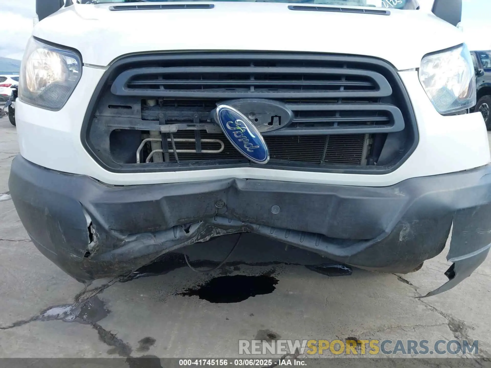 6 Фотография поврежденного автомобиля 1FTYE2CM8KKB35605 FORD TRANSIT-150 2019