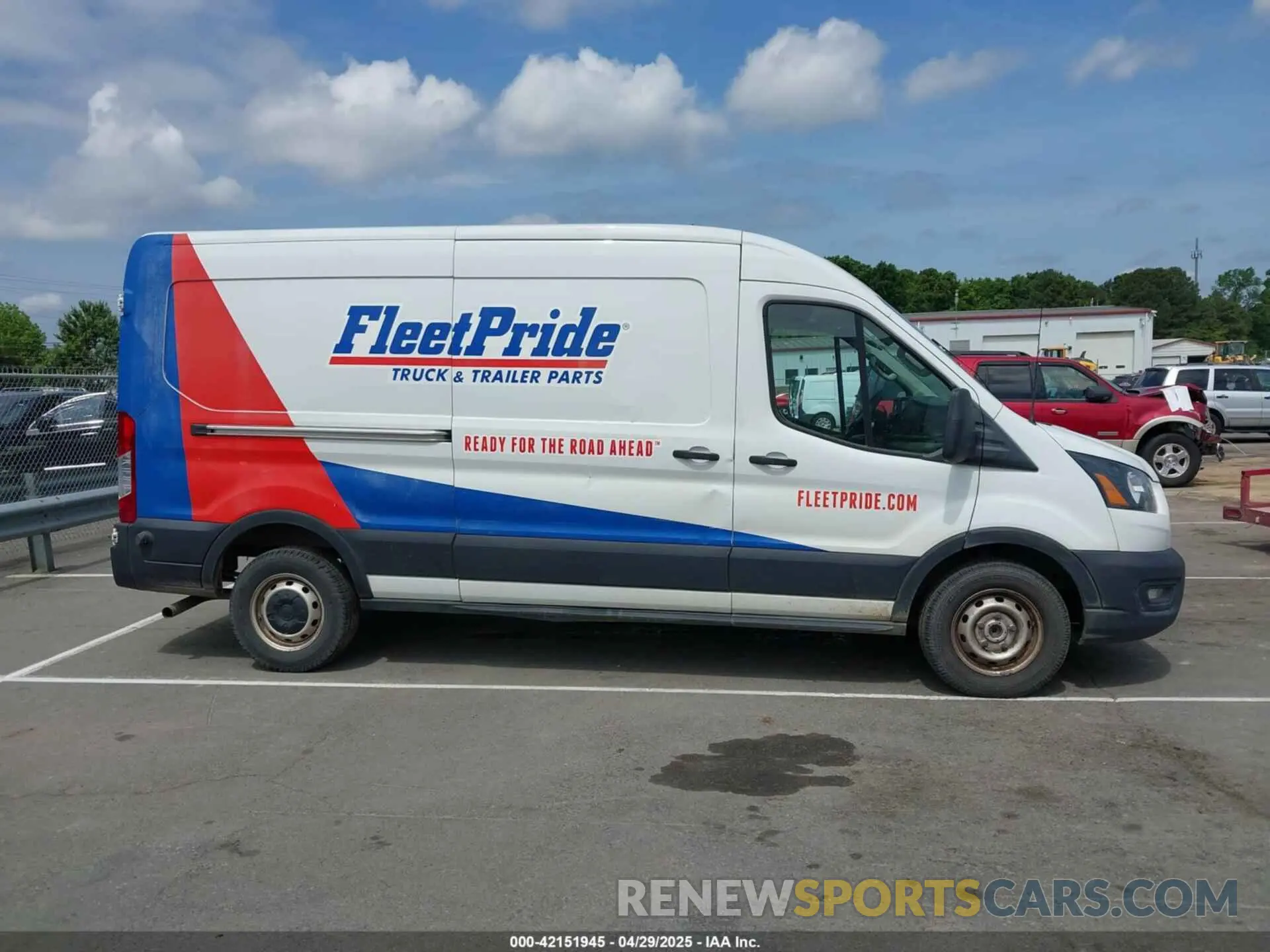 13 Фотография поврежденного автомобиля 1FTYE1C85LKA46315 FORD TRANSIT-150 2020