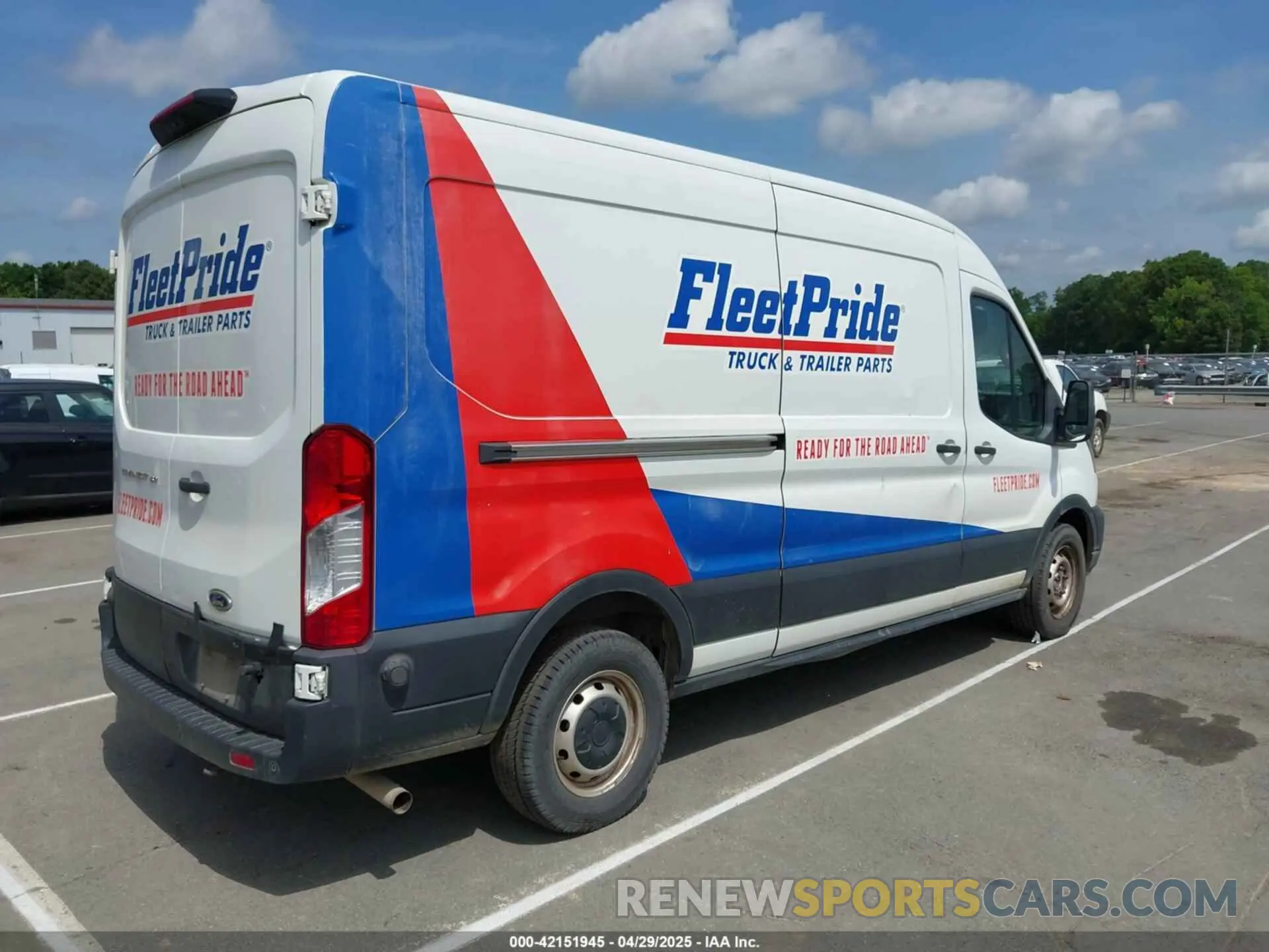4 Фотография поврежденного автомобиля 1FTYE1C85LKA46315 FORD TRANSIT-150 2020