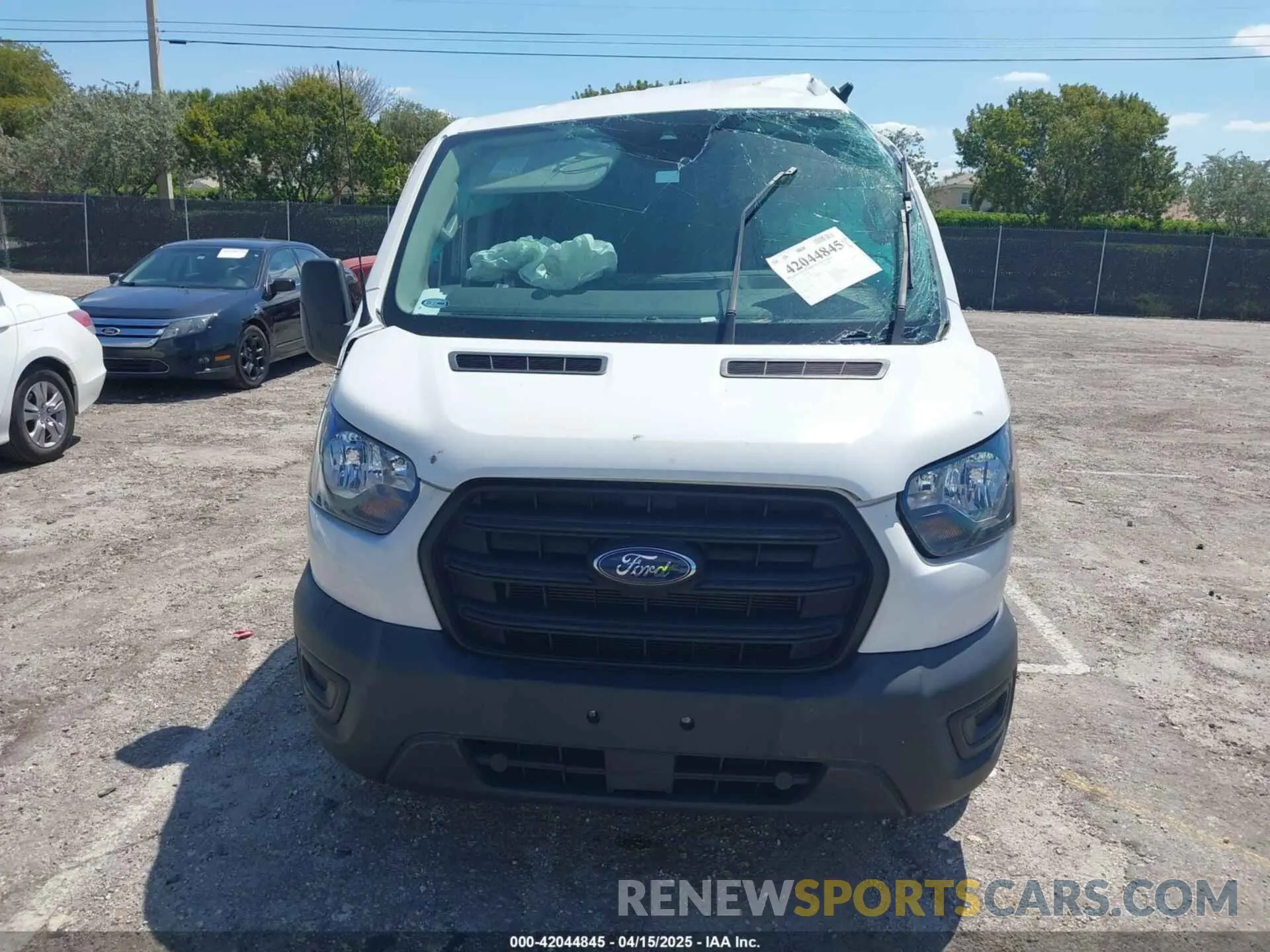 12 Фотография поврежденного автомобиля 1FTYE1Y81LKB70834 FORD TRANSIT-150 2020