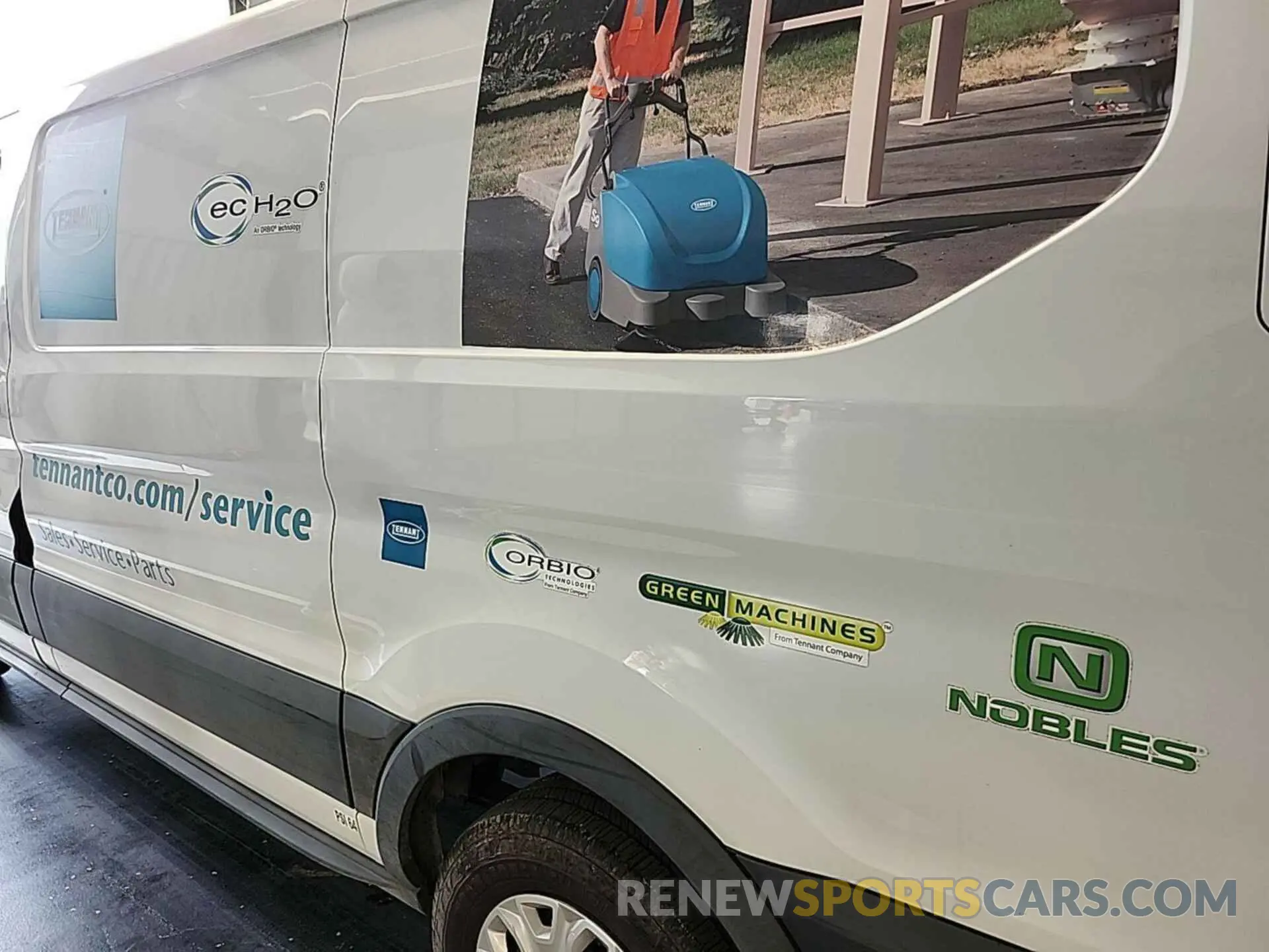 5 Photograph of a damaged car 1FTYE1Y82LKB26132 FORD TRANSIT-150 2020