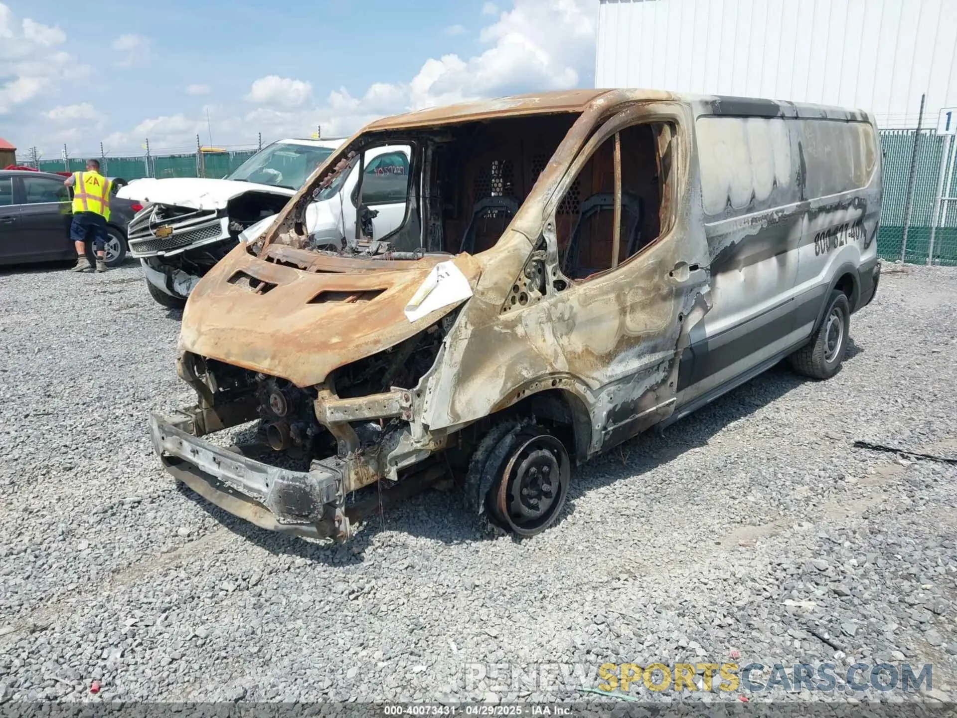 2 Photograph of a damaged car 1FTYE1Y83LKB51864 FORD TRANSIT-150 2020