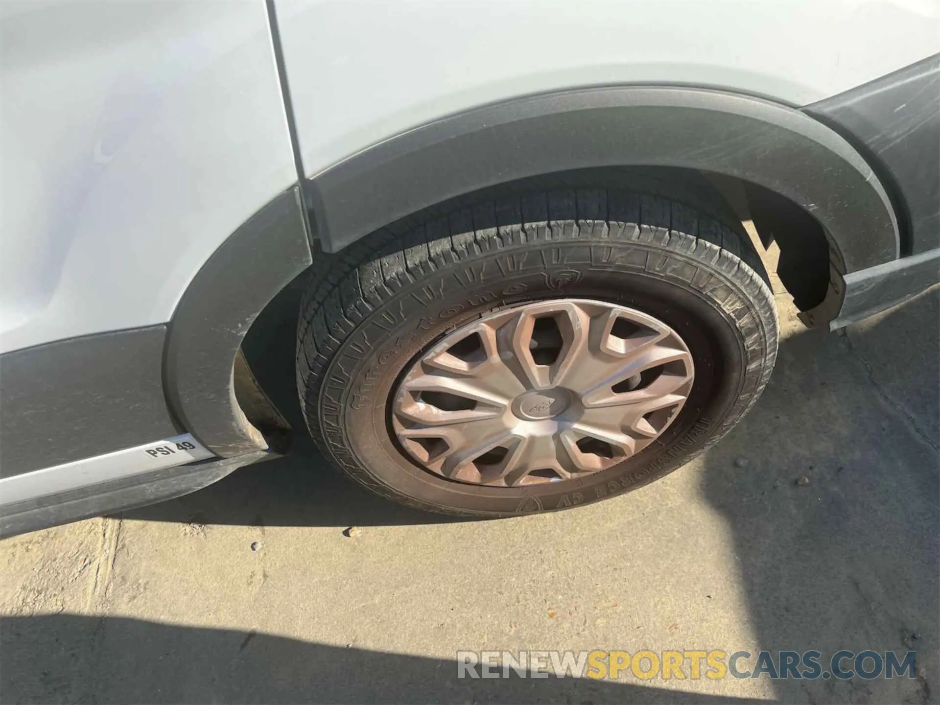 3 Photograph of a damaged car 1FTYE1Y89LKB26130 FORD TRANSIT-150 2020