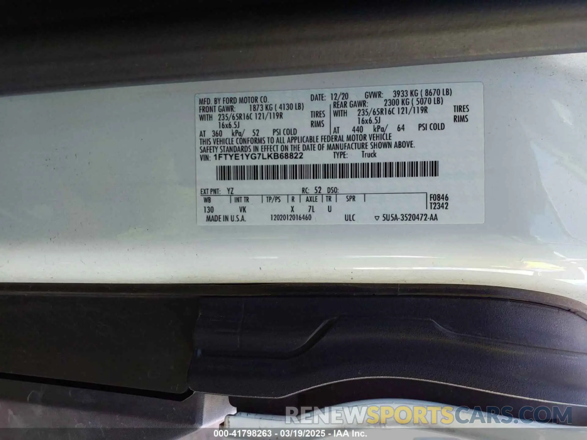 9 Photograph of a damaged car 1FTYE1YG7LKB68822 FORD TRANSIT-150 2020
