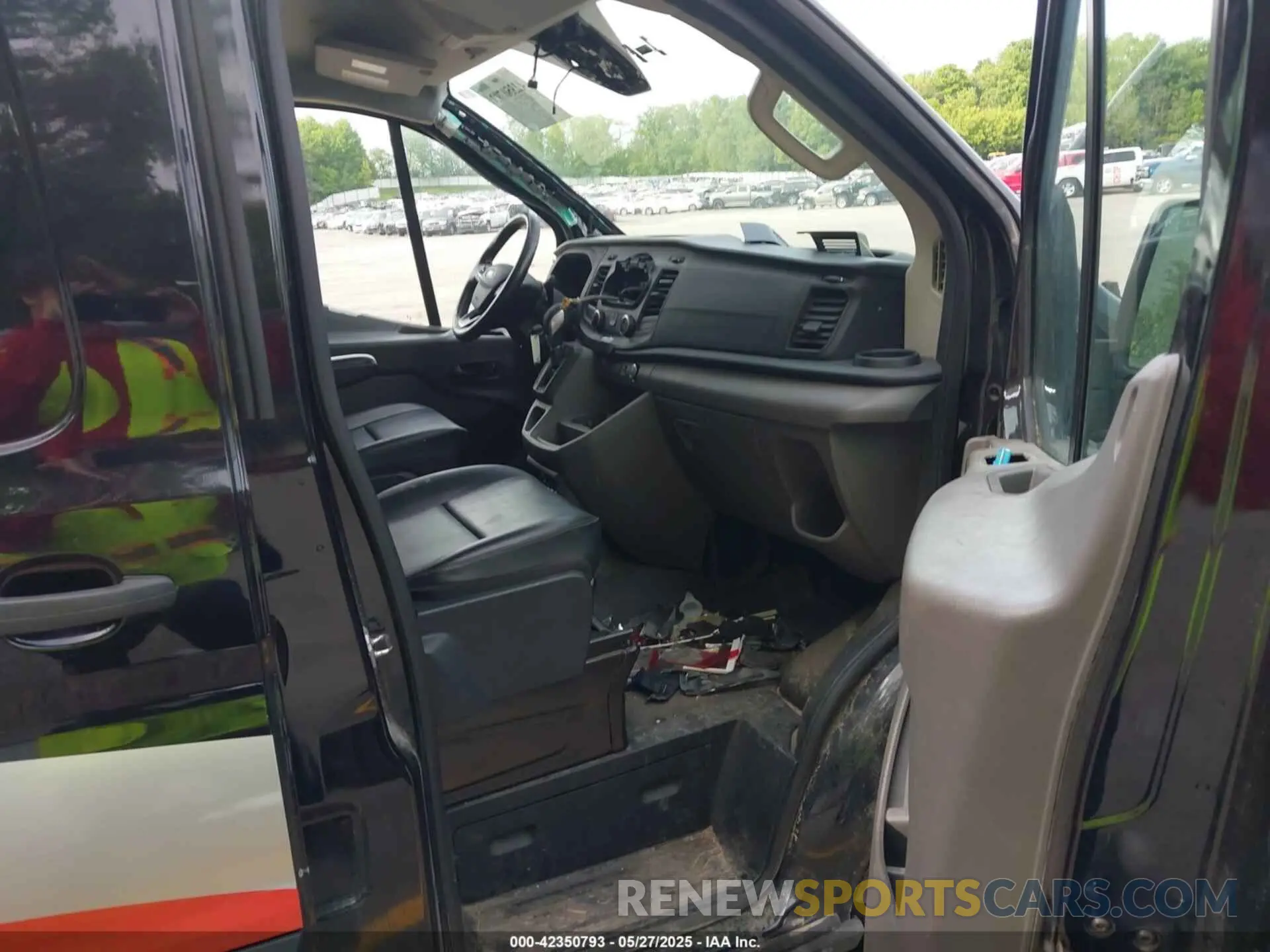 5 Фотография поврежденного автомобиля 1FTYE2Y85LKA46796 FORD TRANSIT-150 2020