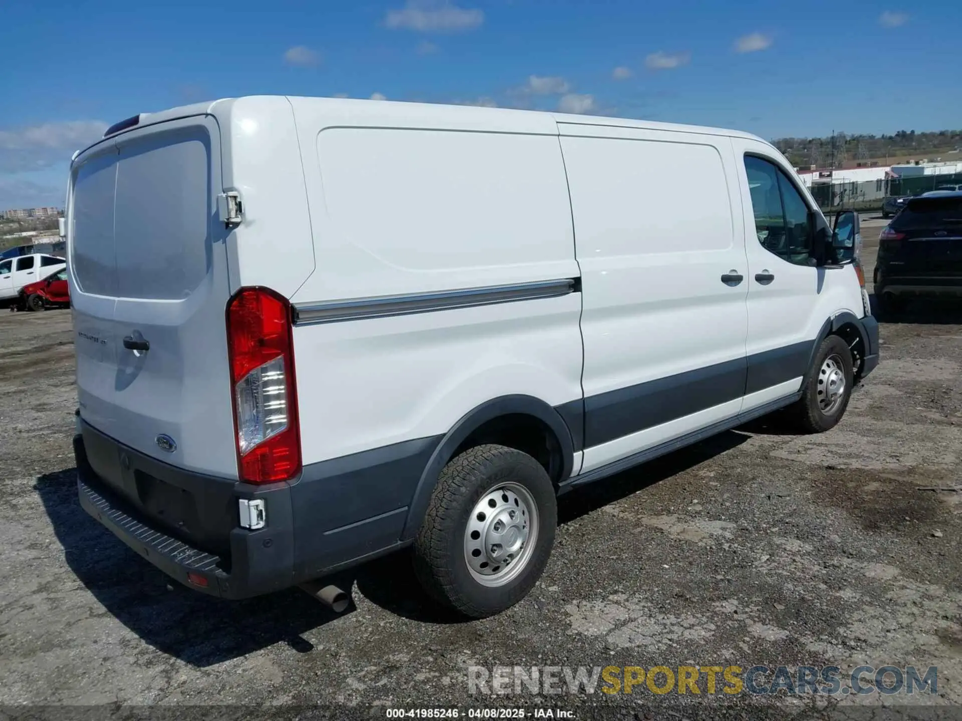 4 Photograph of a damaged car 1FTYE2Y86LKB36457 FORD TRANSIT-150 2020