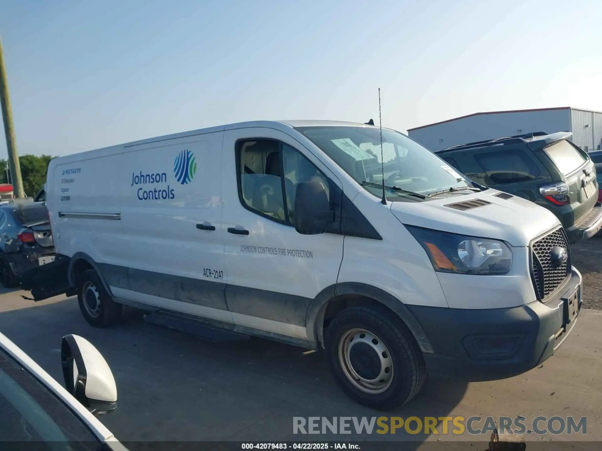 13 Photograph of a damaged car 1FTYE1Y83MKA75144 FORD TRANSIT-150 2021
