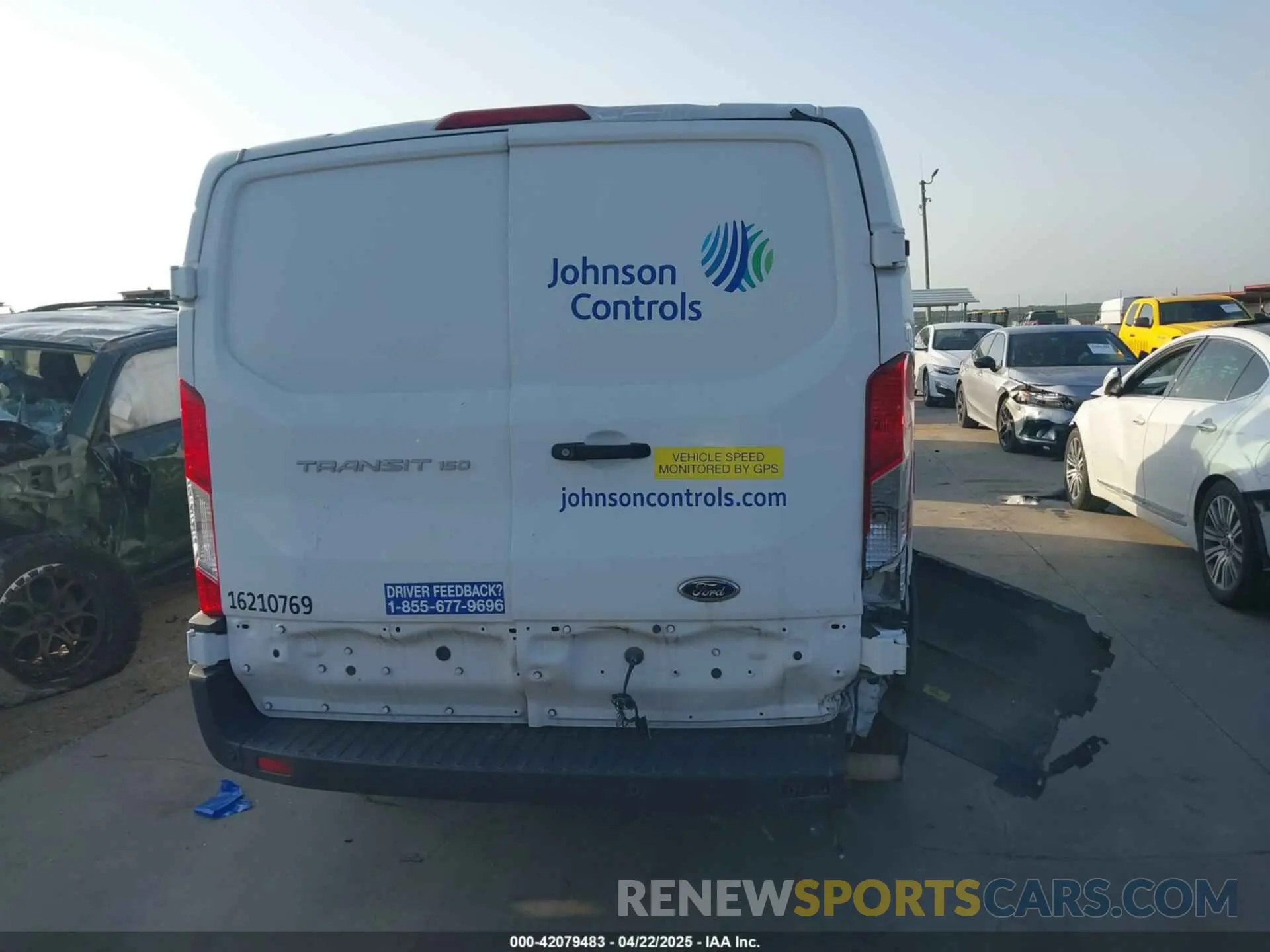 16 Photograph of a damaged car 1FTYE1Y83MKA75144 FORD TRANSIT-150 2021