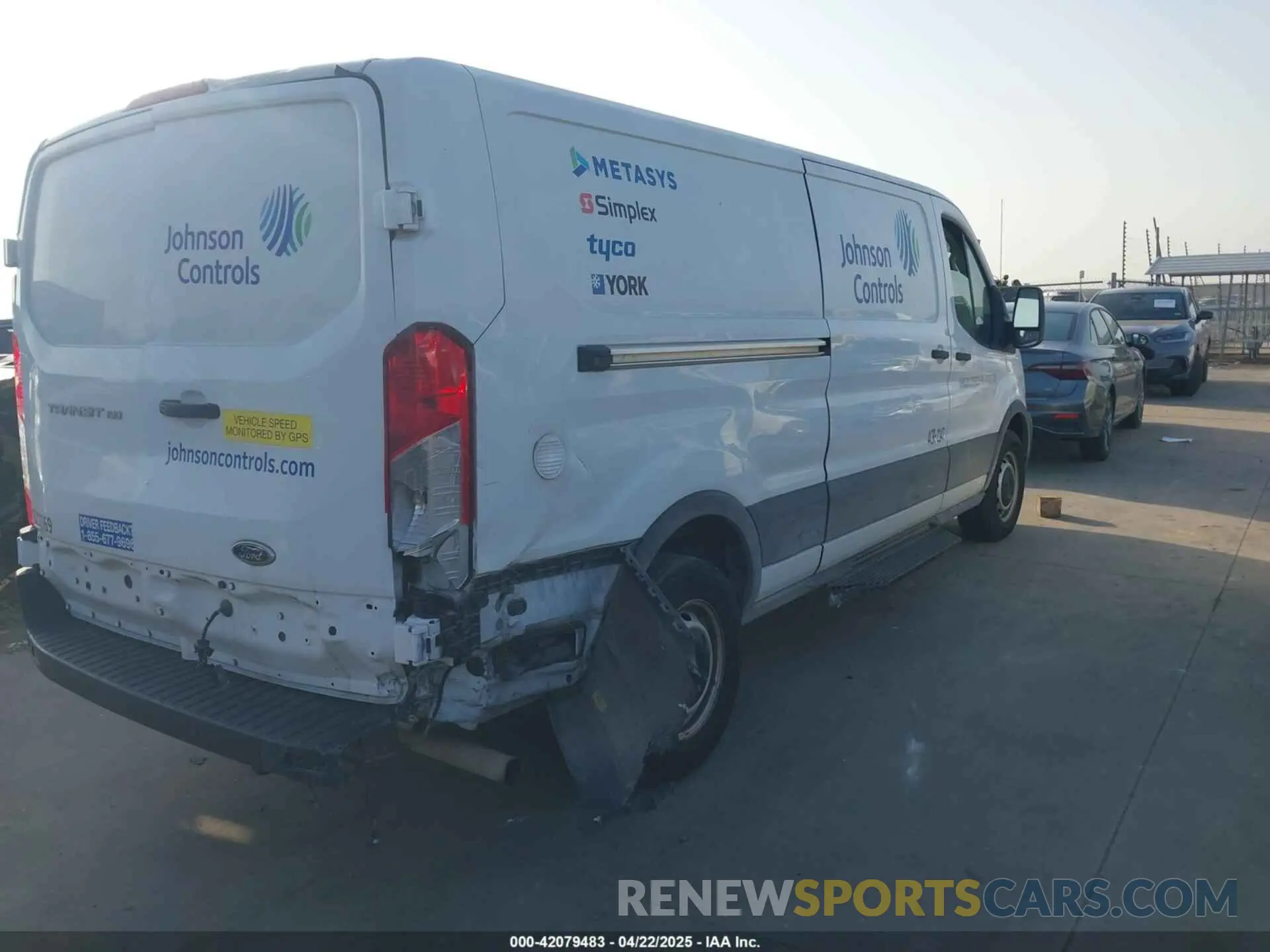 4 Photograph of a damaged car 1FTYE1Y83MKA75144 FORD TRANSIT-150 2021