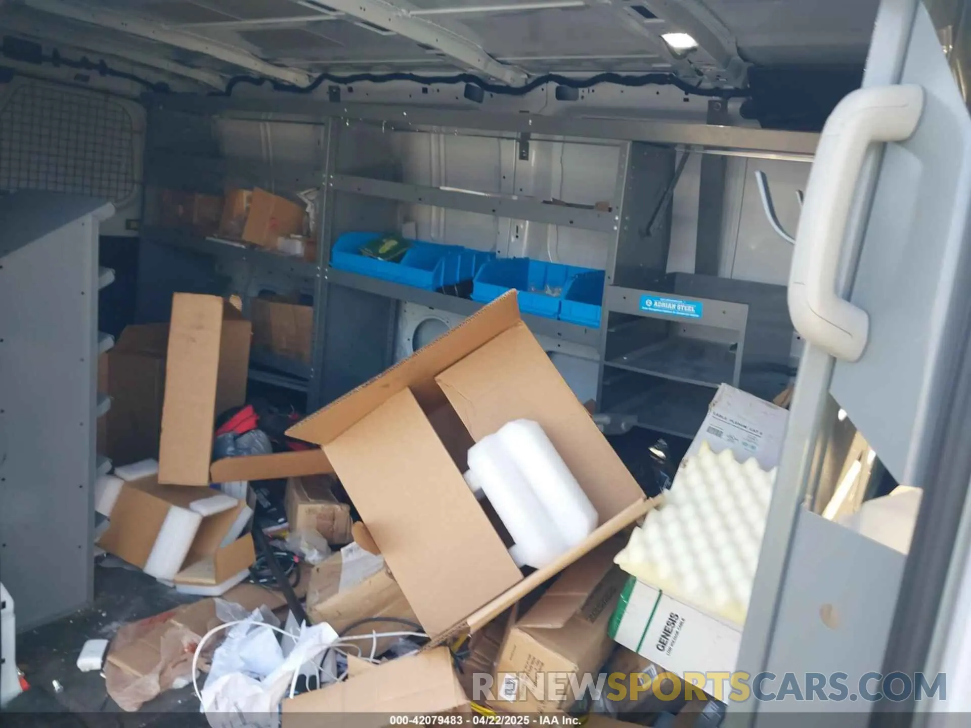 8 Photograph of a damaged car 1FTYE1Y83MKA75144 FORD TRANSIT-150 2021