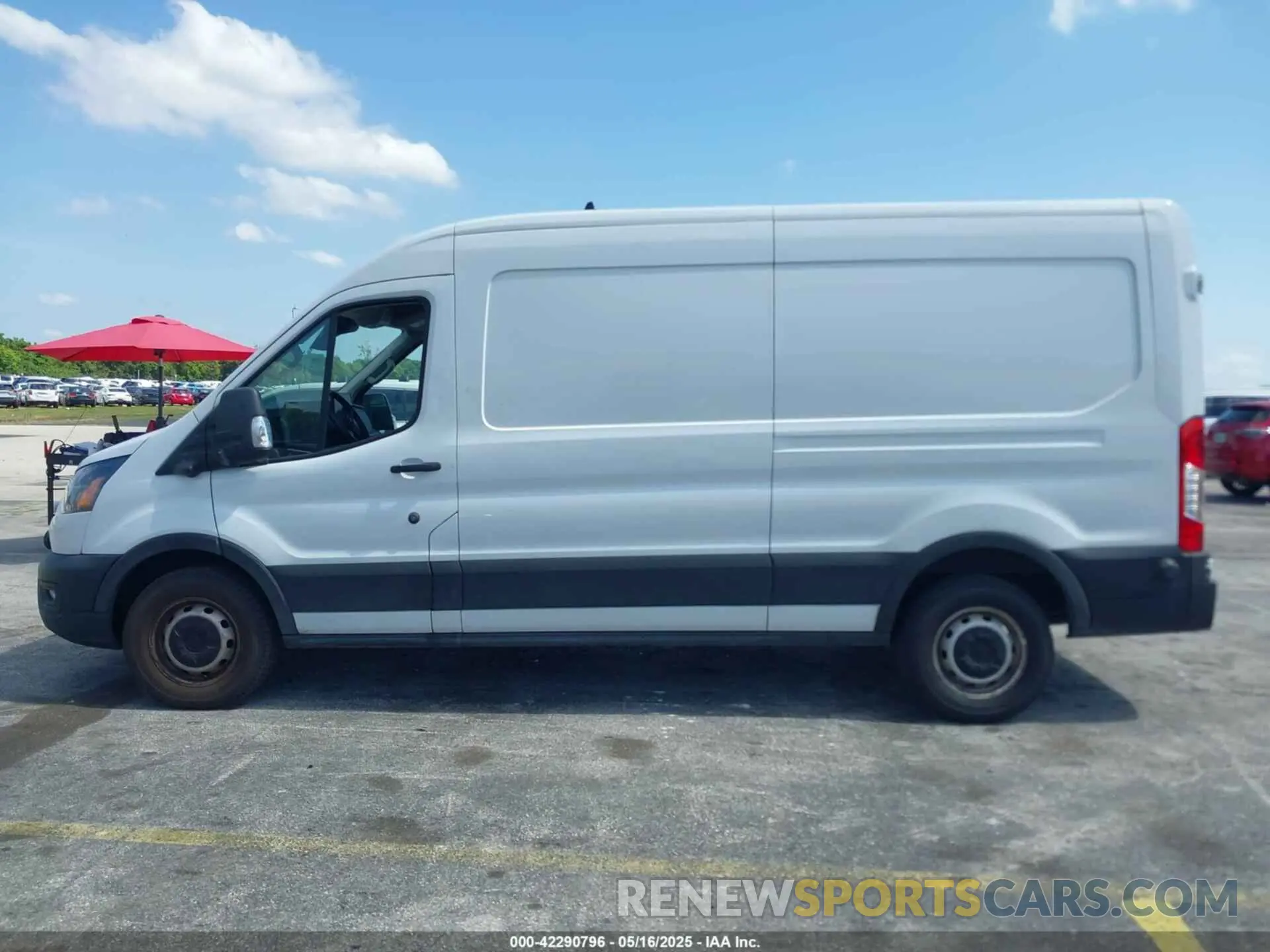14 Фотография поврежденного автомобиля 1FTYE1C86PKA17525 FORD TRANSIT-150 2023
