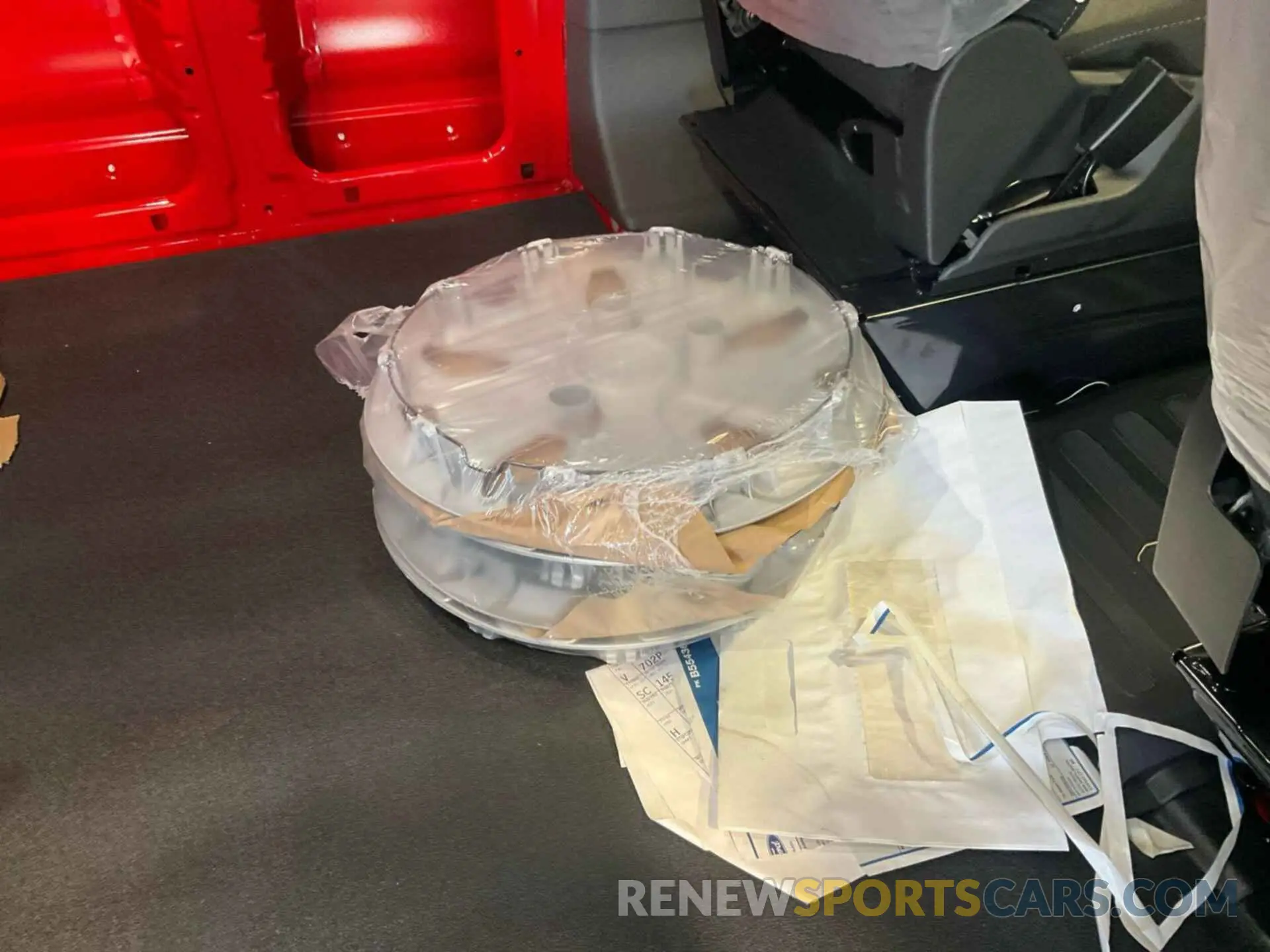 8 Photograph of a damaged car 1FTYE1Y85PKB55436 FORD TRANSIT-150 2023
