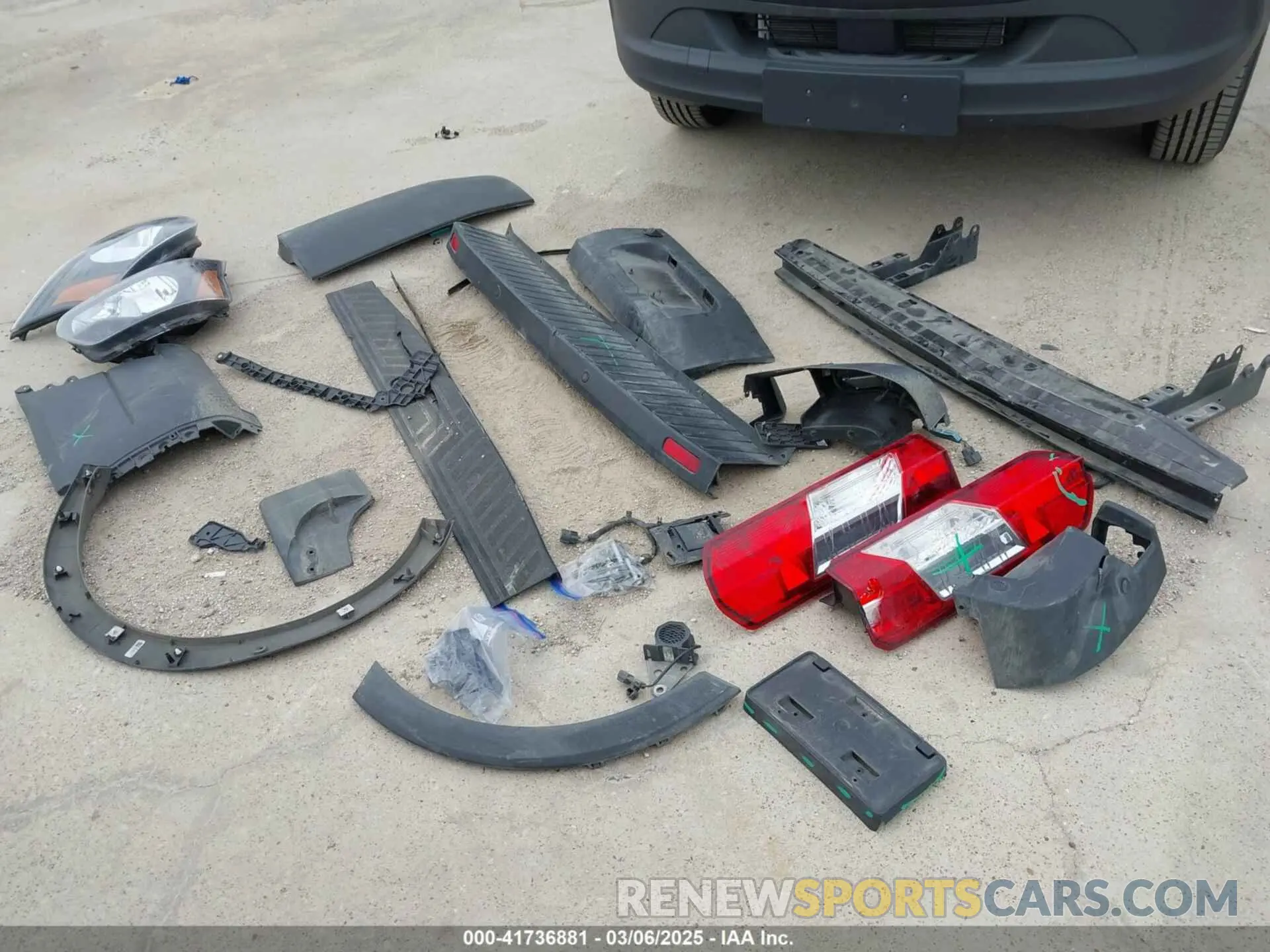 12 Photograph of a damaged car 1FTYE1Y89PKB02836 FORD TRANSIT-150 2023
