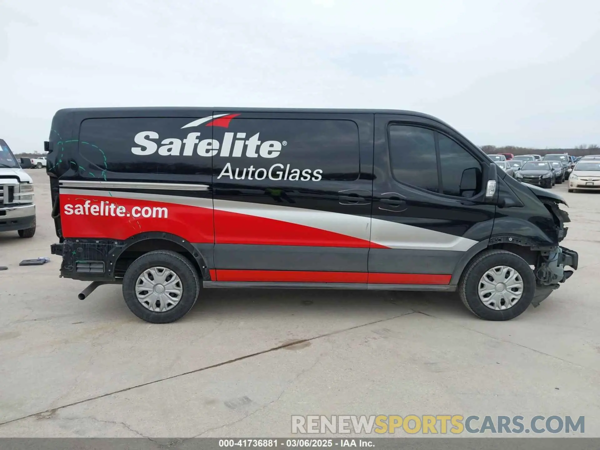 14 Photograph of a damaged car 1FTYE1Y89PKB02836 FORD TRANSIT-150 2023