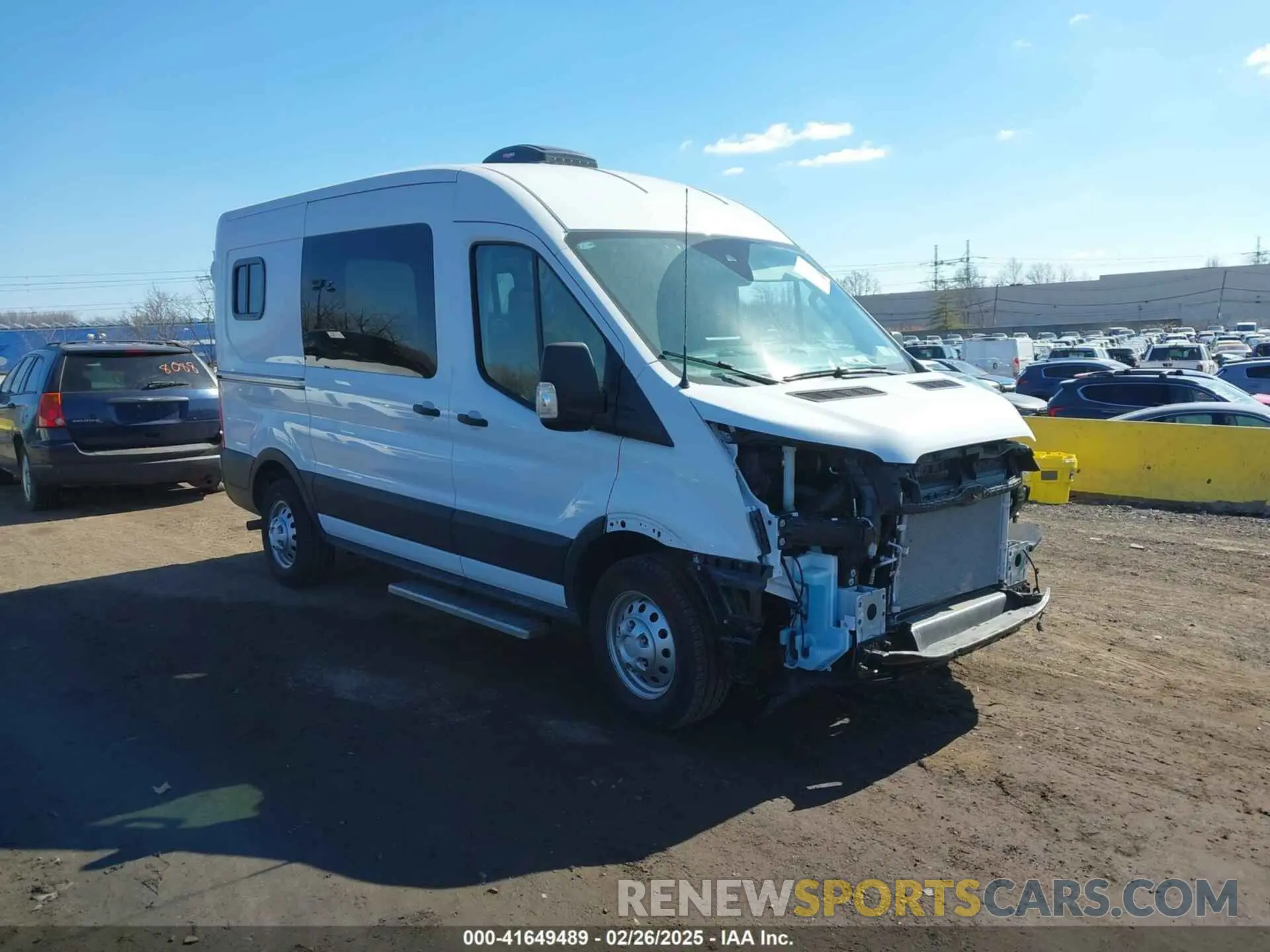 1 Фотография поврежденного автомобиля 1FTYE2C84PKB90935 FORD TRANSIT-150 2023