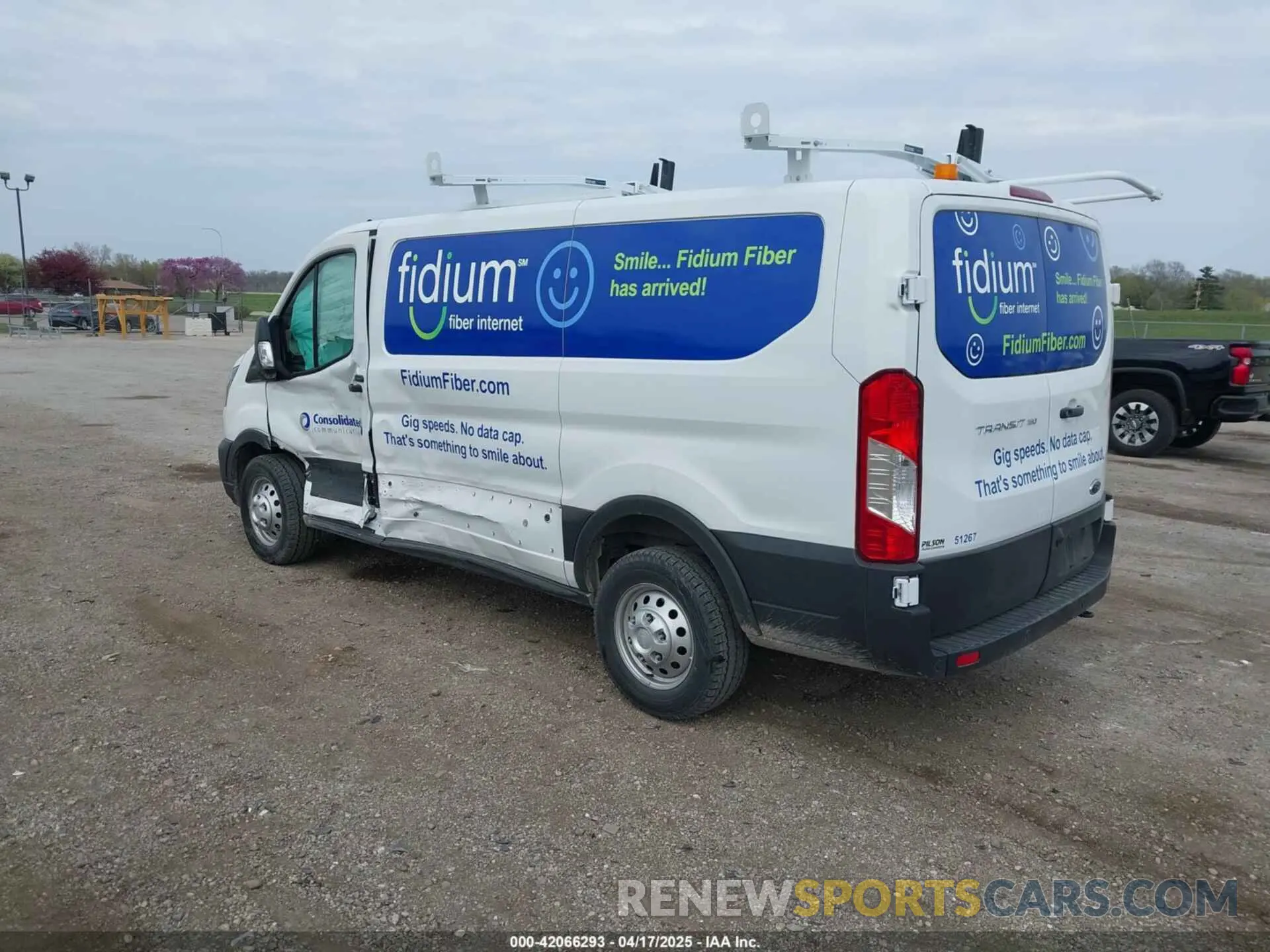 3 Фотография поврежденного автомобиля 1FTYE2Y82RKA51267 FORD TRANSIT-150 2024