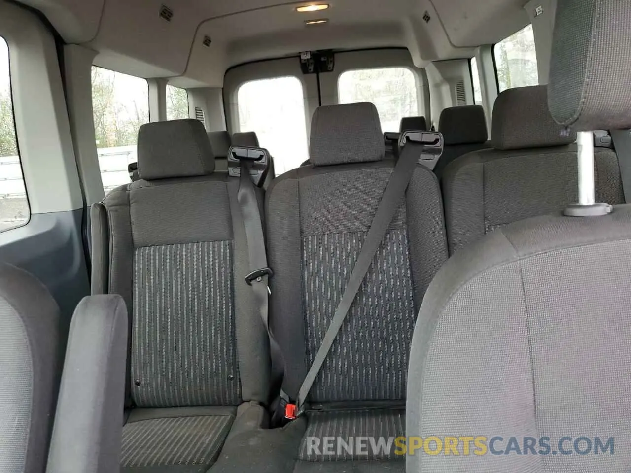 10 Photograph of a damaged car 1FBAX2CG1KKA76486 FORD TRANSIT 2019