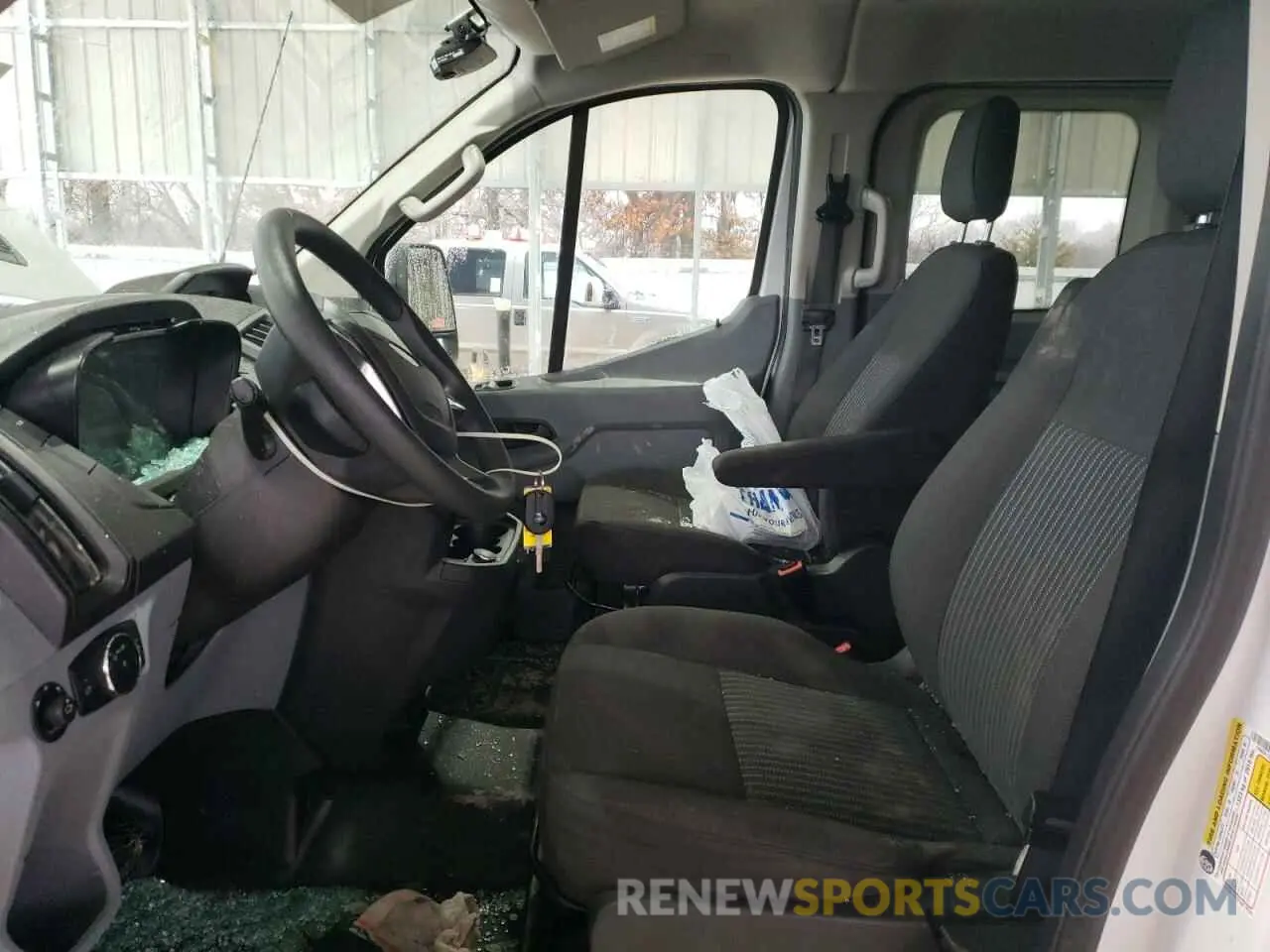 7 Photograph of a damaged car 1FMZK1ZMXKKB28505 FORD TRANSIT 2019